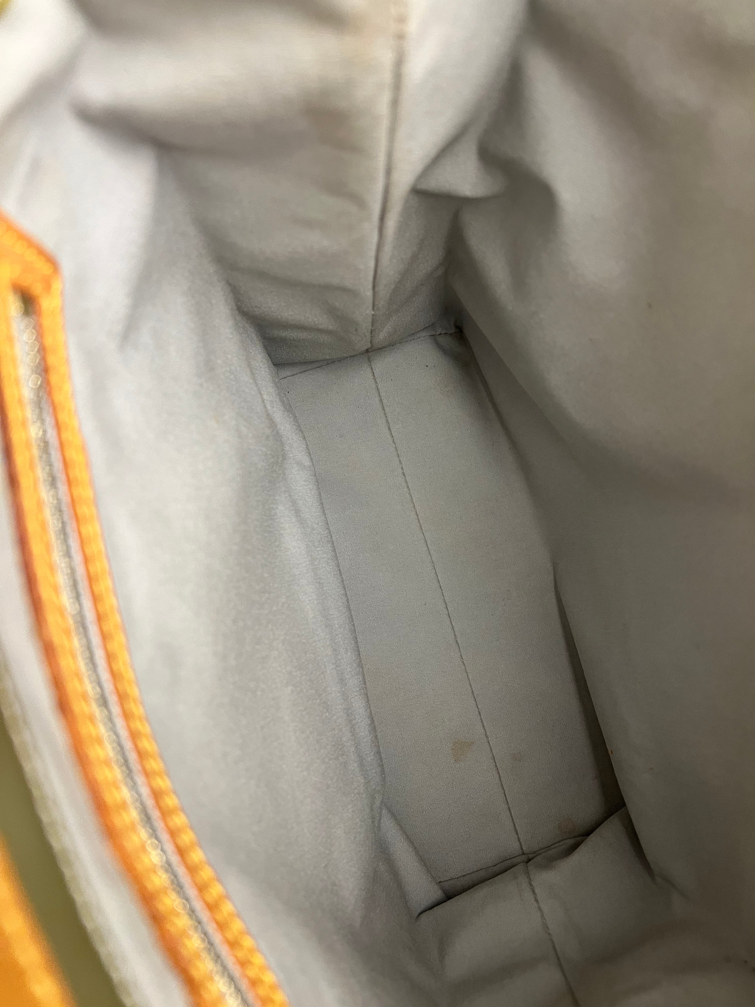 Louis Vuitton Monogram Vernis Reade Tote MM