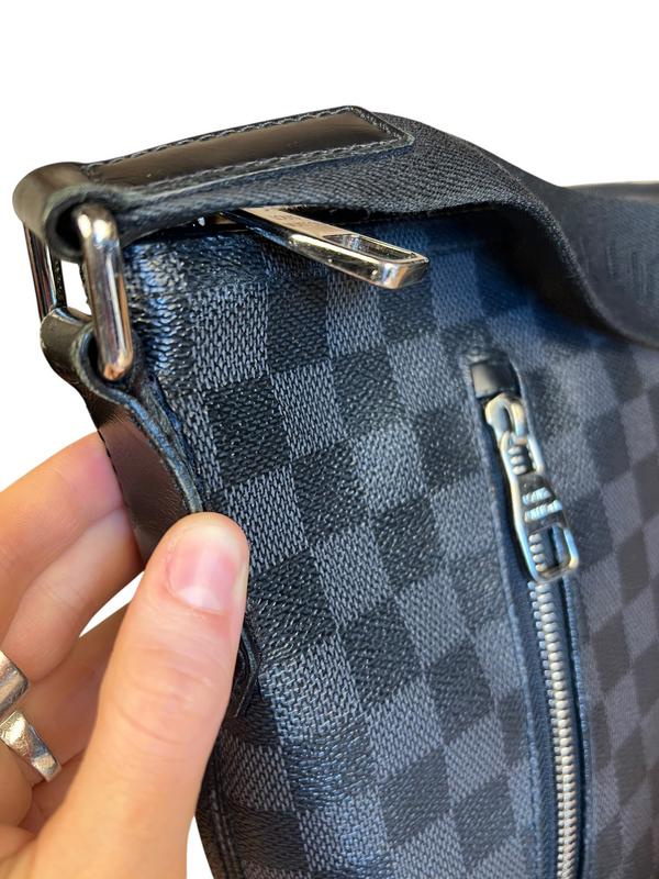Louis Vuitton Damier Graphite Mick Messenger PM
