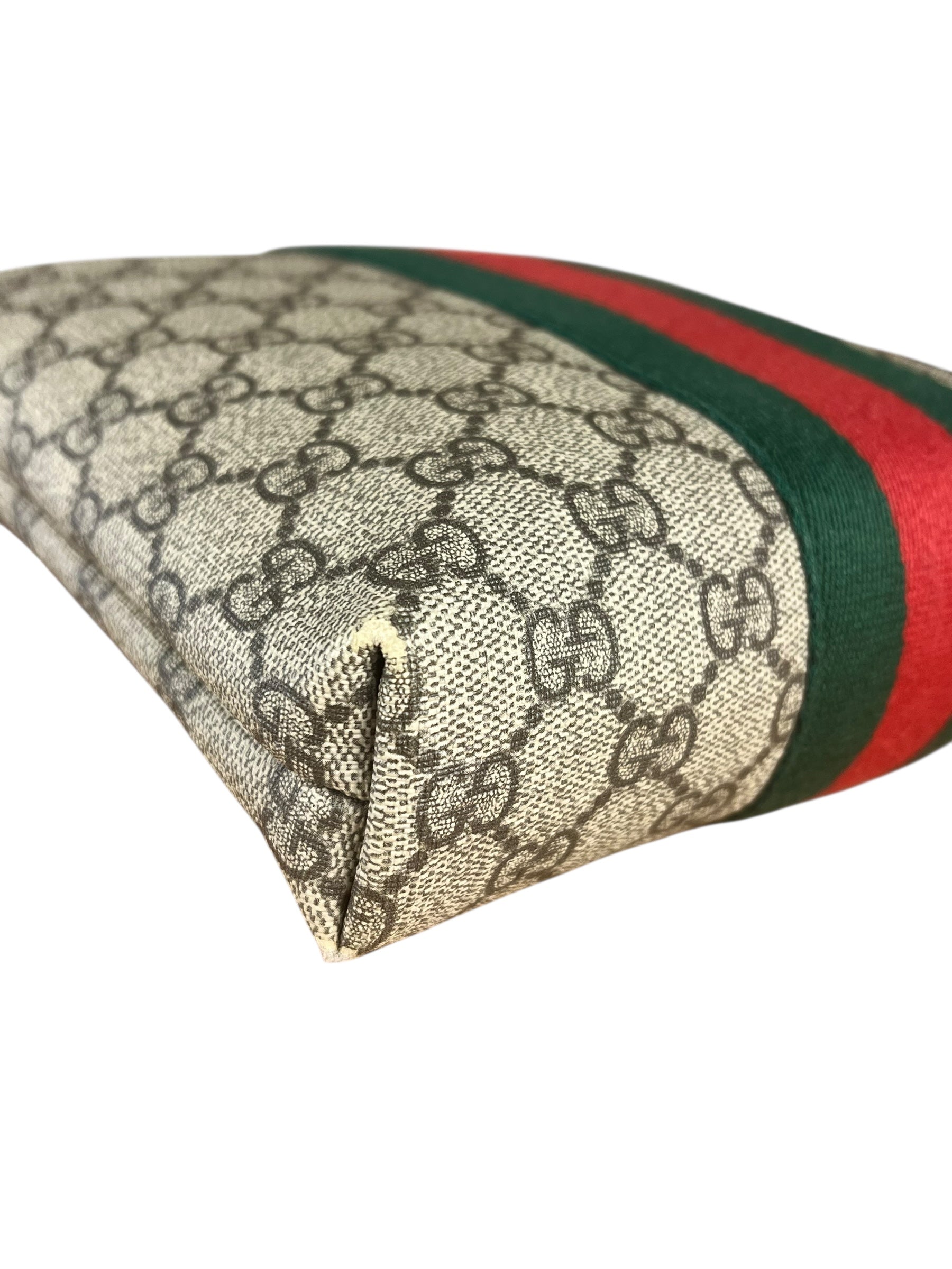 Gucci GG Supreme Monogram Messenger Bag