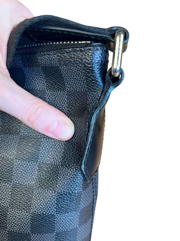 Louis Vuitton Damier Graphite Mick Messenger PM