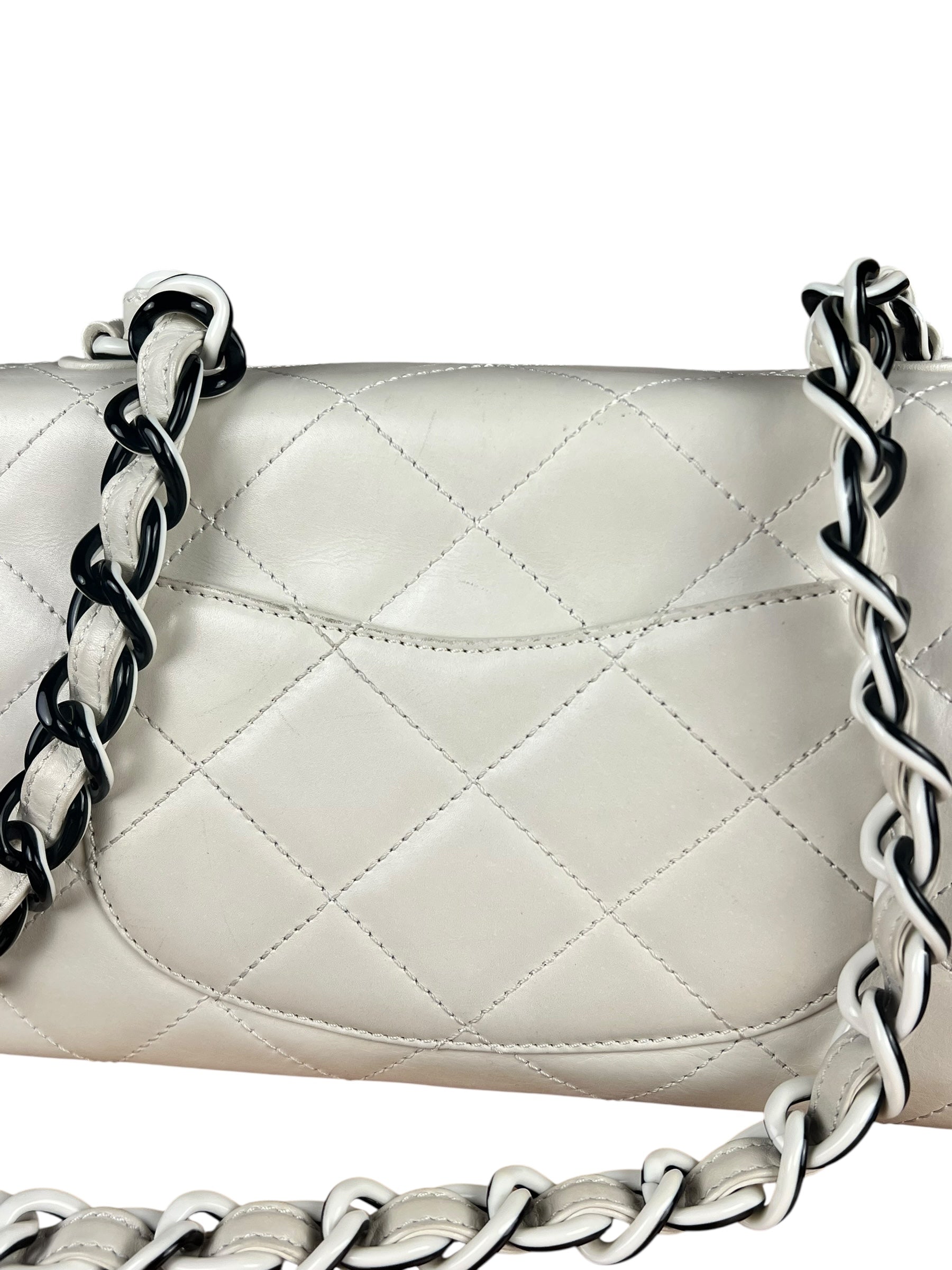 Chanel Classique White Quilted Leather Flap Bag 2001