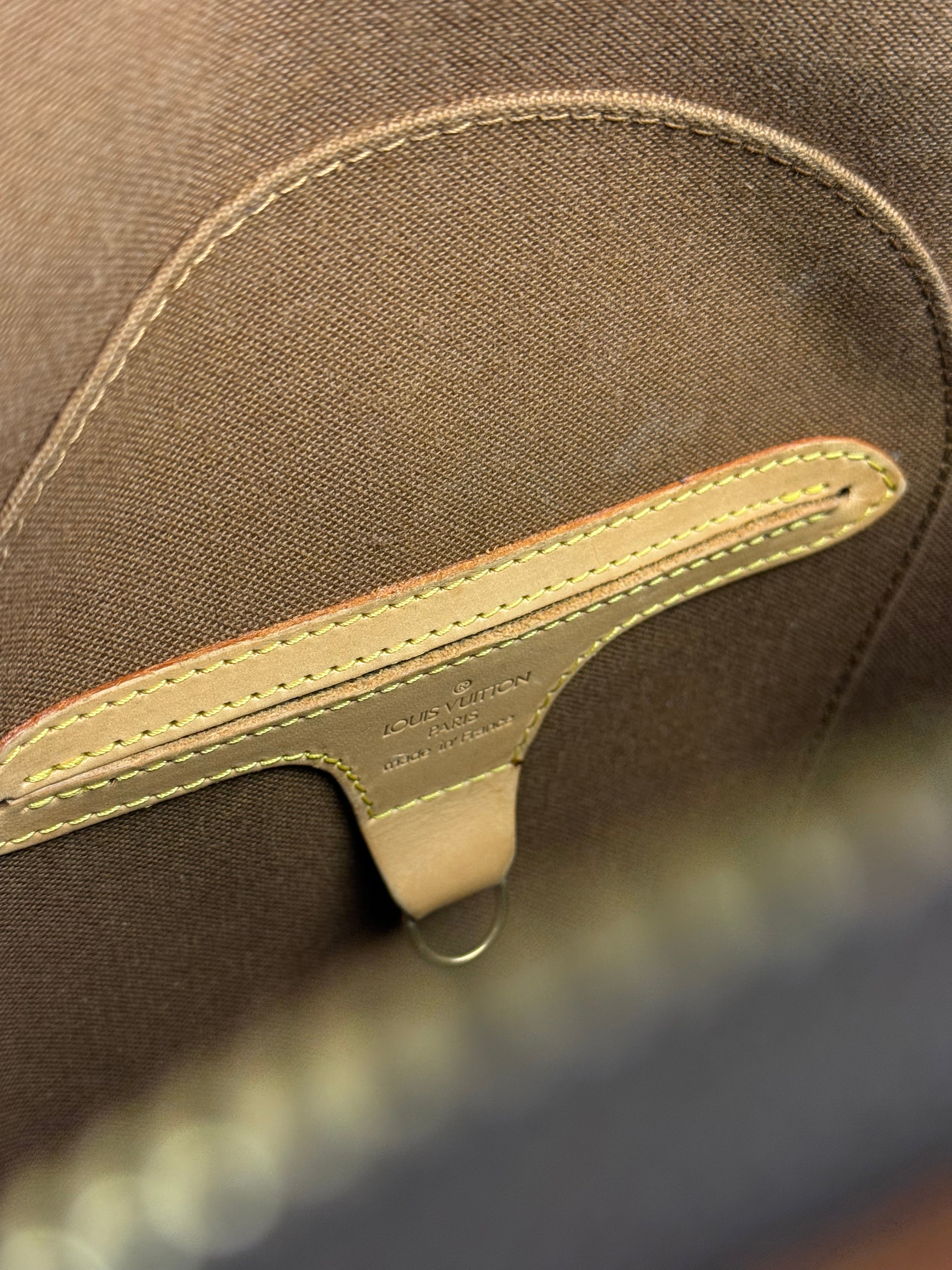 Louis Vuitton Monogram Elipse Handbag
