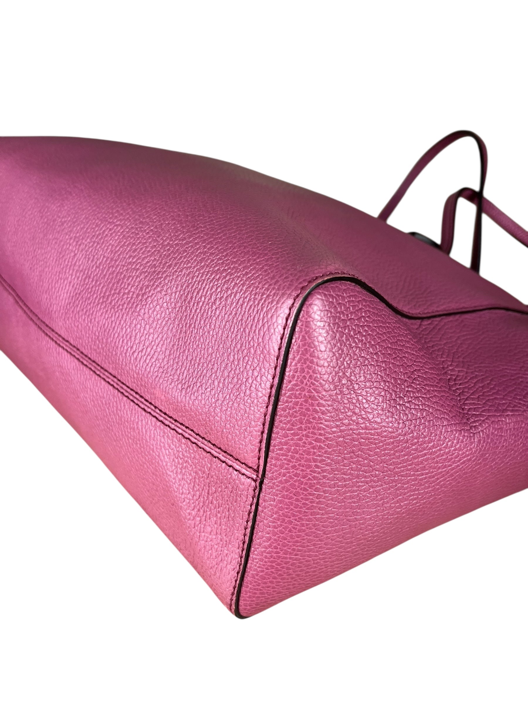 Gucci Large Purple Swing Tote