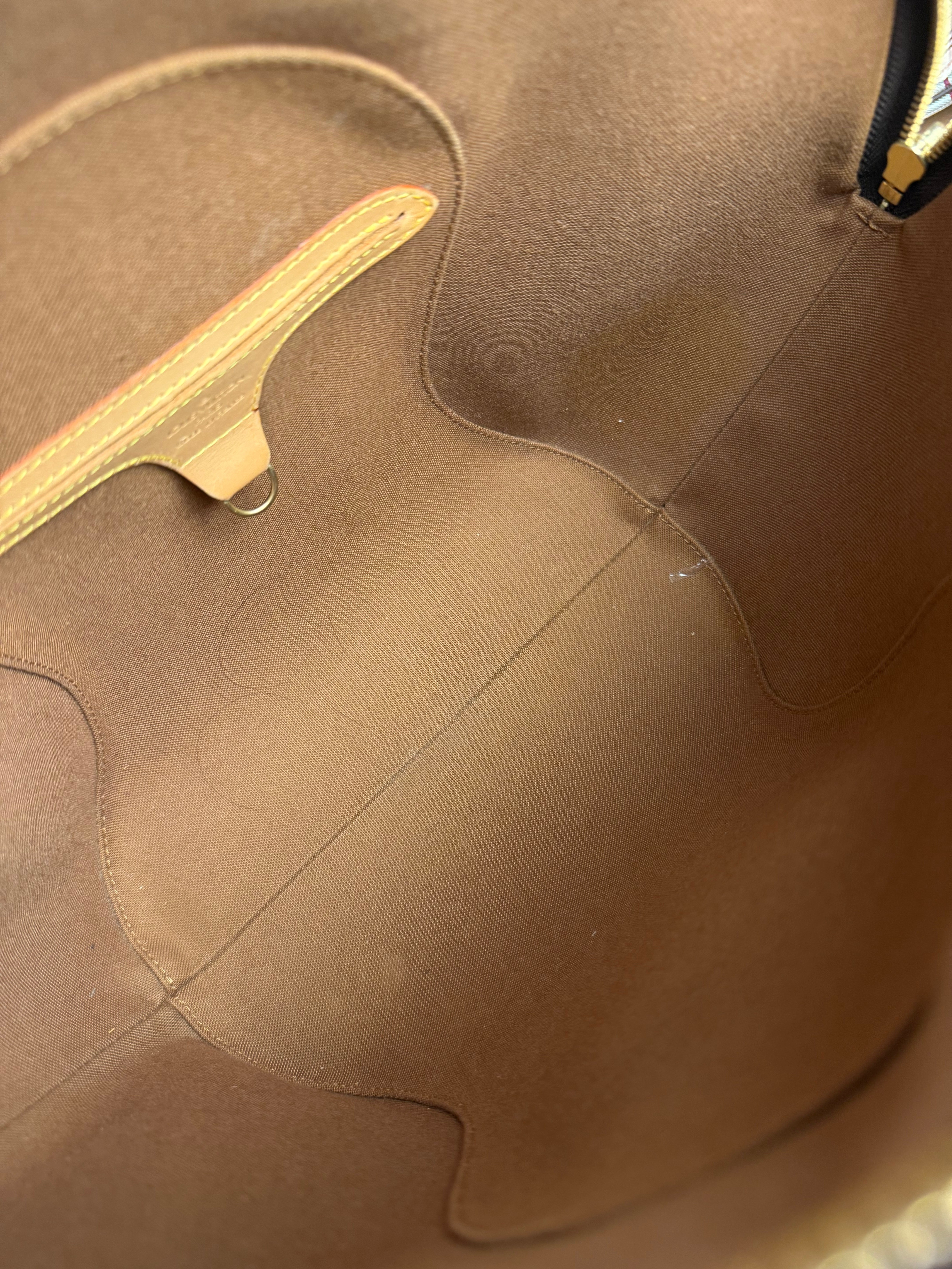 Louis Vuitton Monogram Elipse Handbag