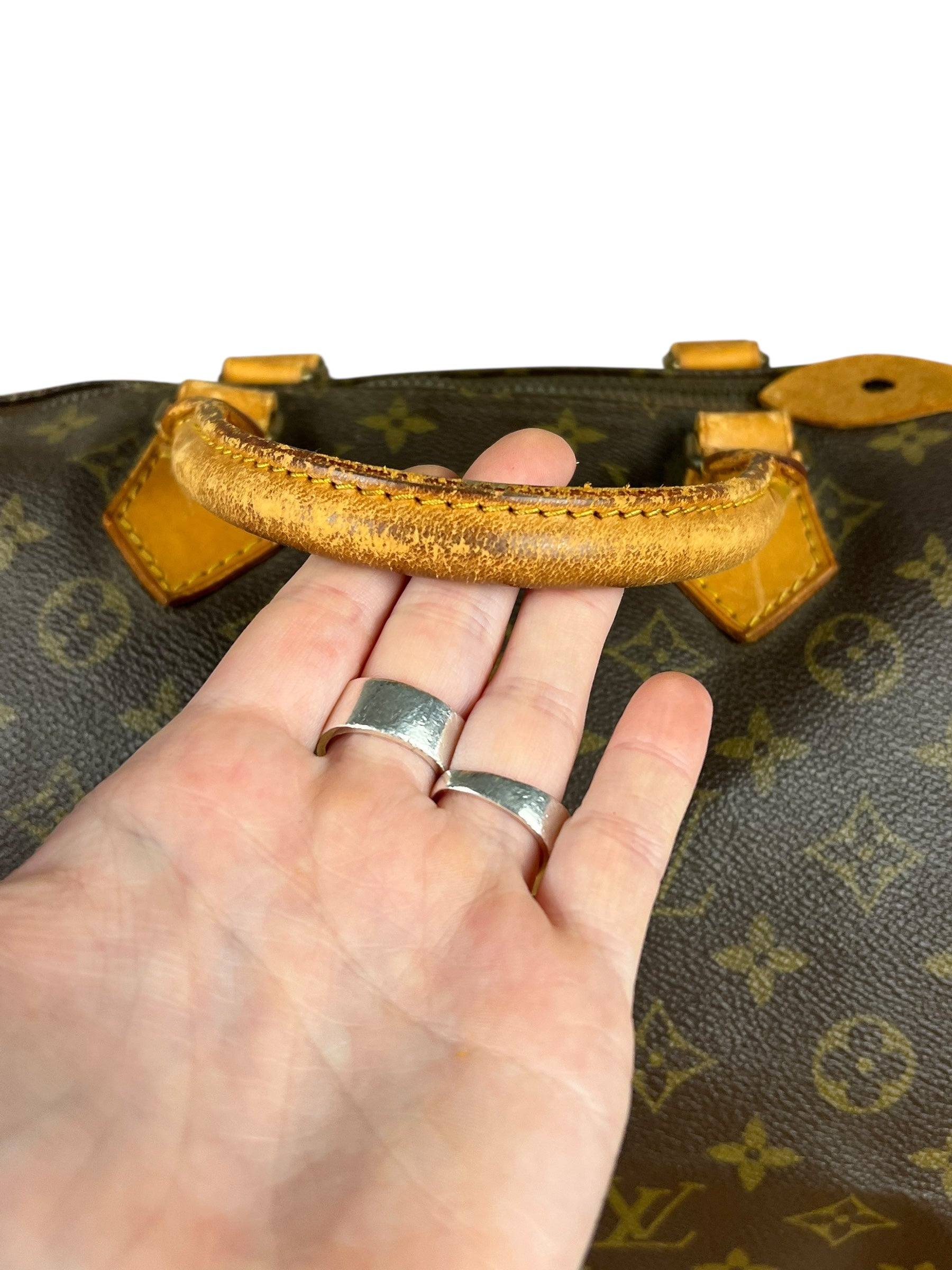 Louis Vuitton Vintage Monogram Speedy 35