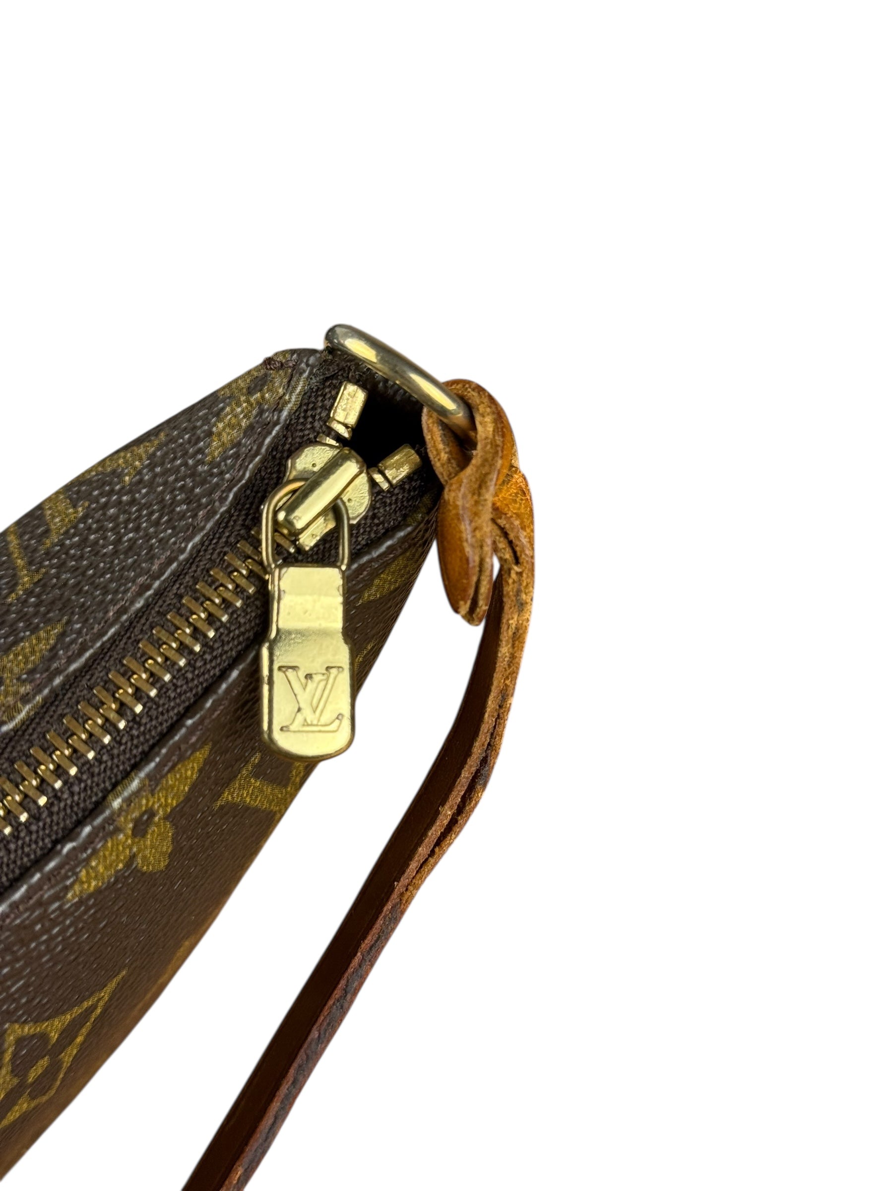 Louis Vuitton Monogram Pochette