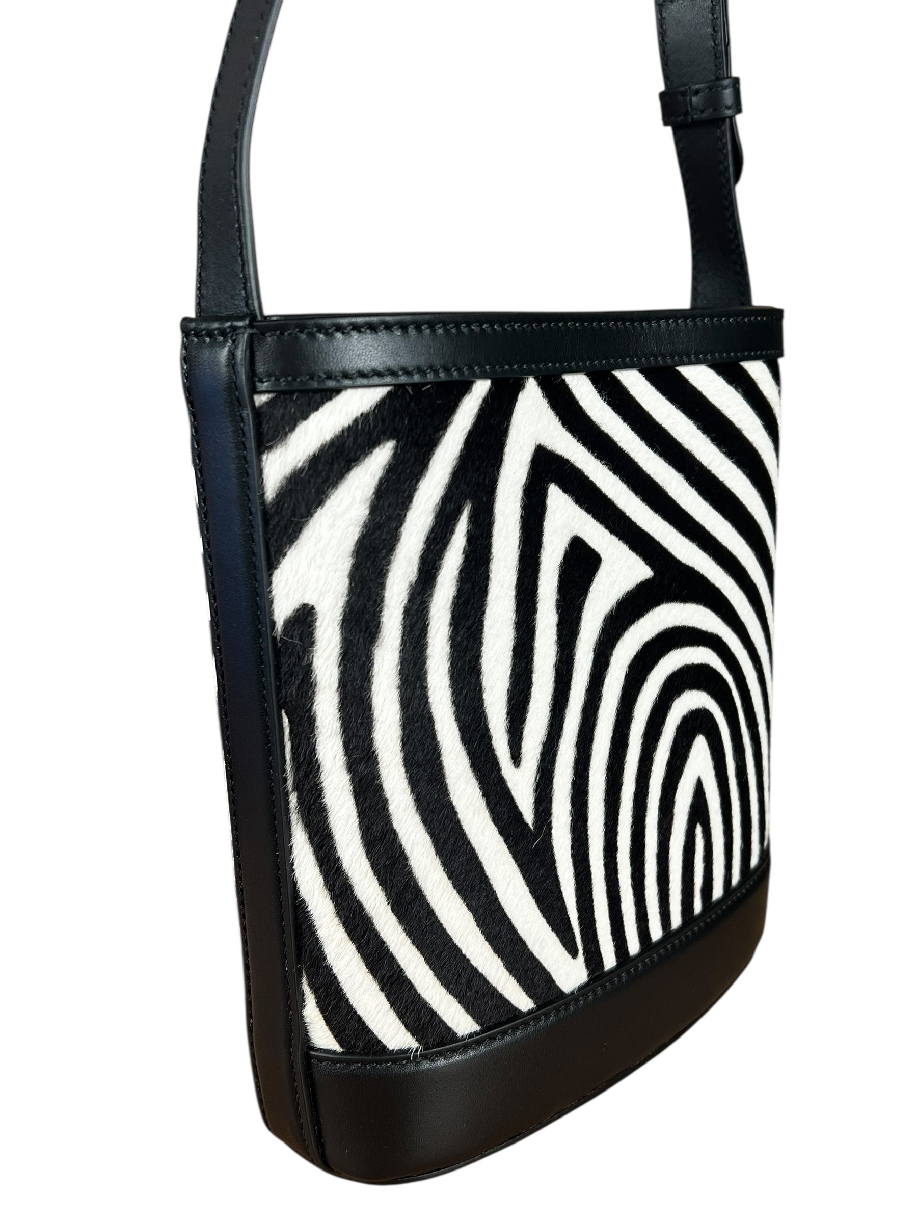 Gucci 73 Small Bucket Bag Zebra Print