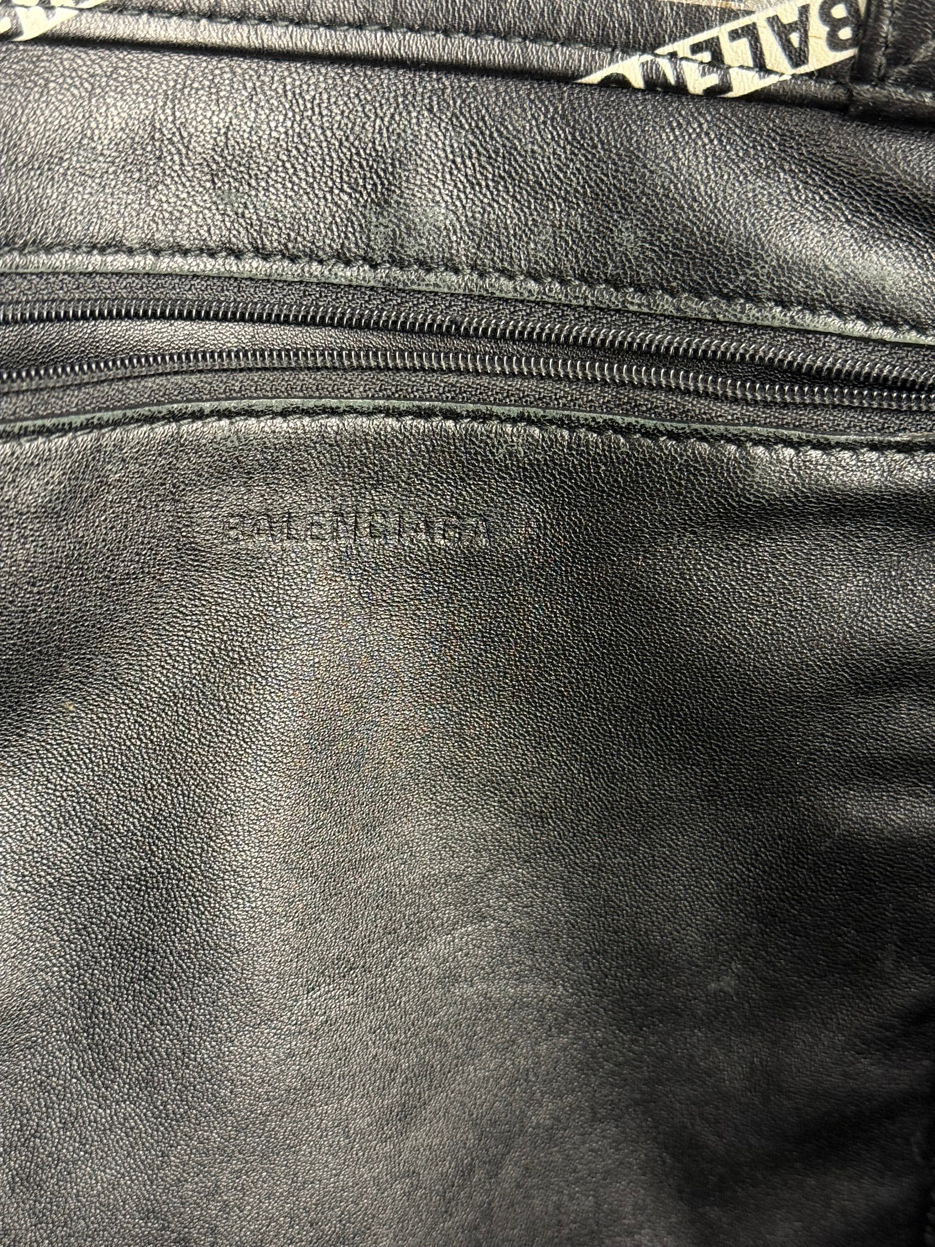 Balenciaga Diamond logo Print Shoulder Tote