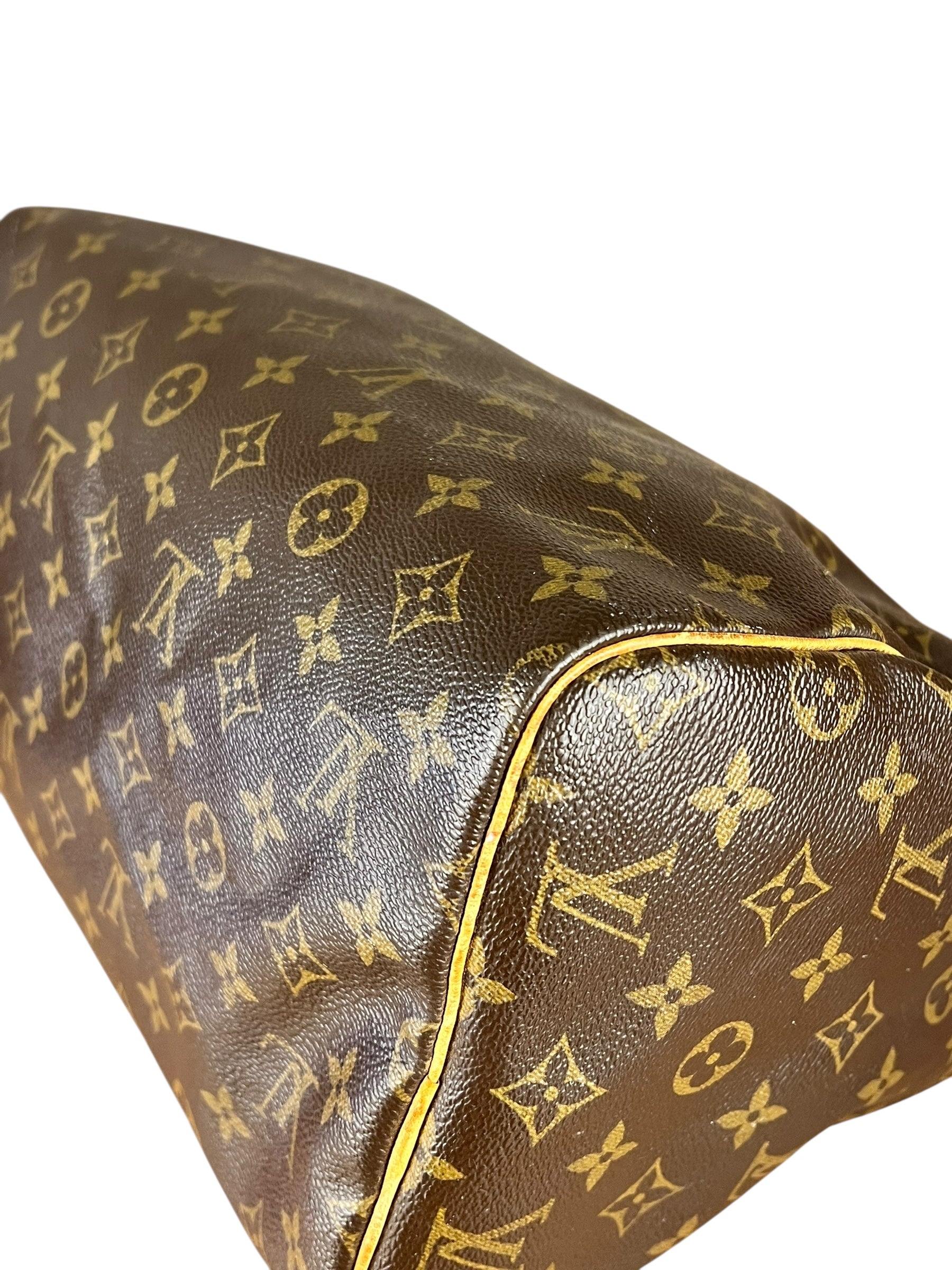 Louis Vuitton Monogram Speedy 30