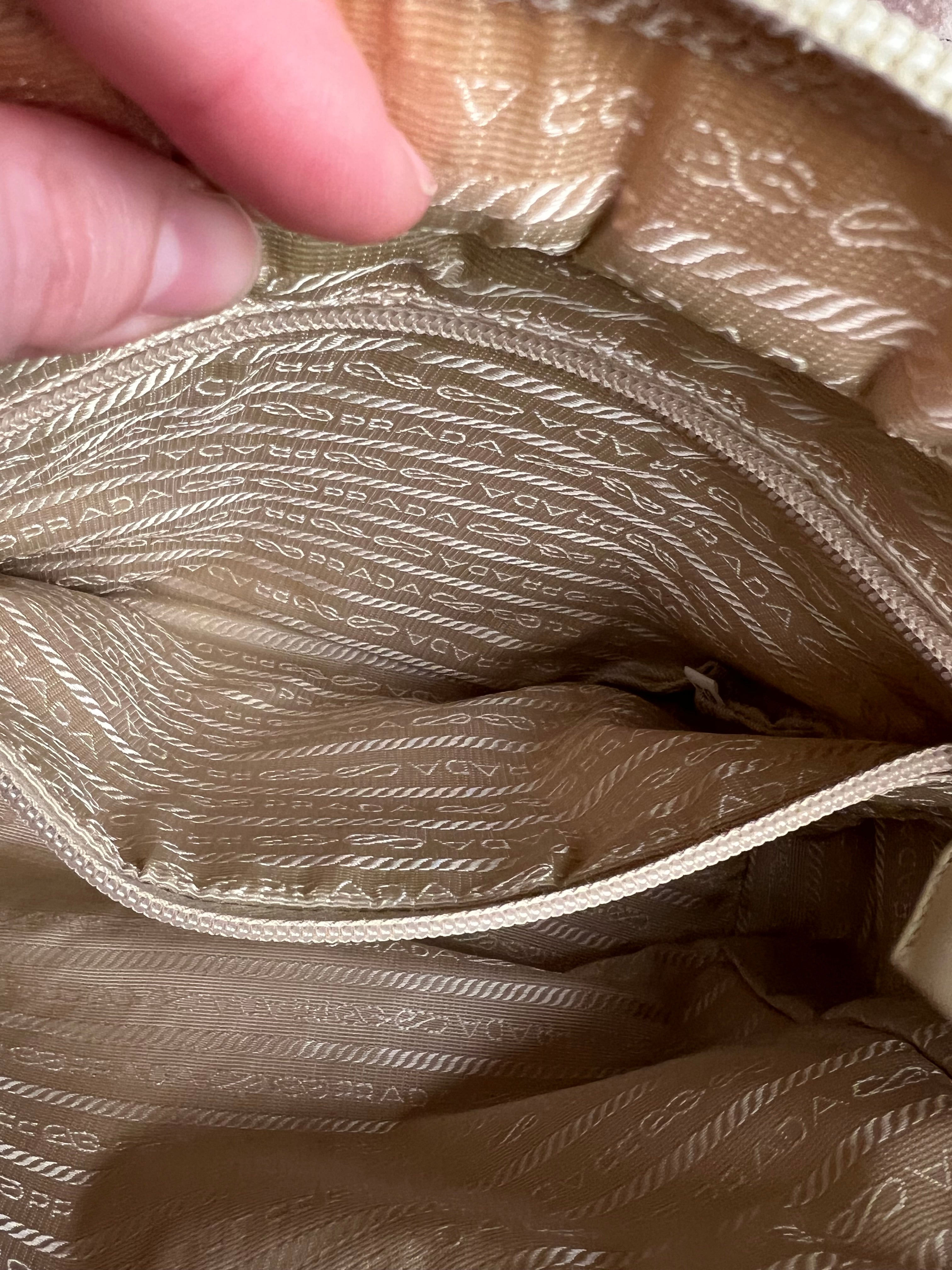 Prada Leather Tote Bag Beige/Ivory