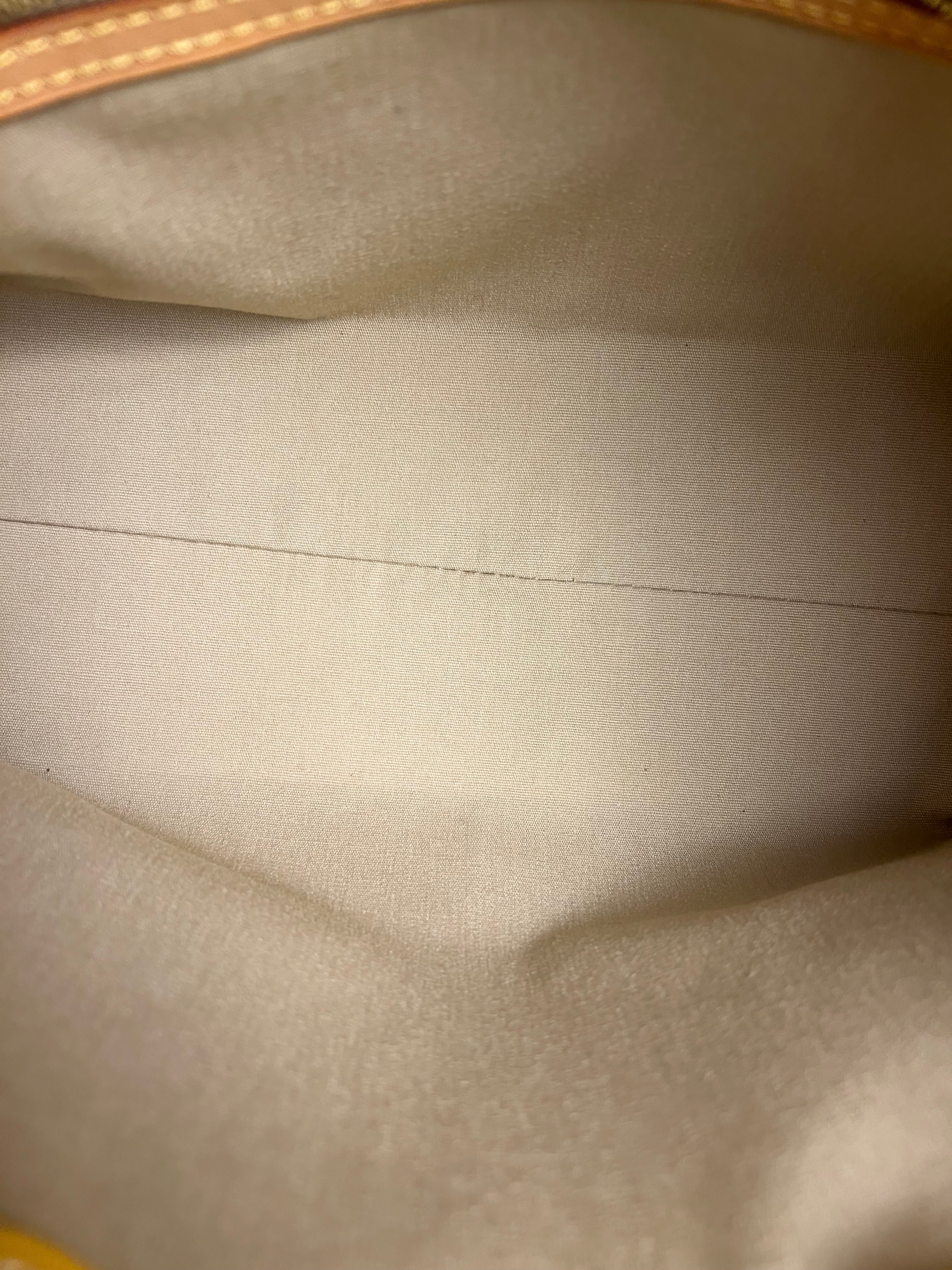 Louis Vuitton Monogram Vernis Reade PM Yellow