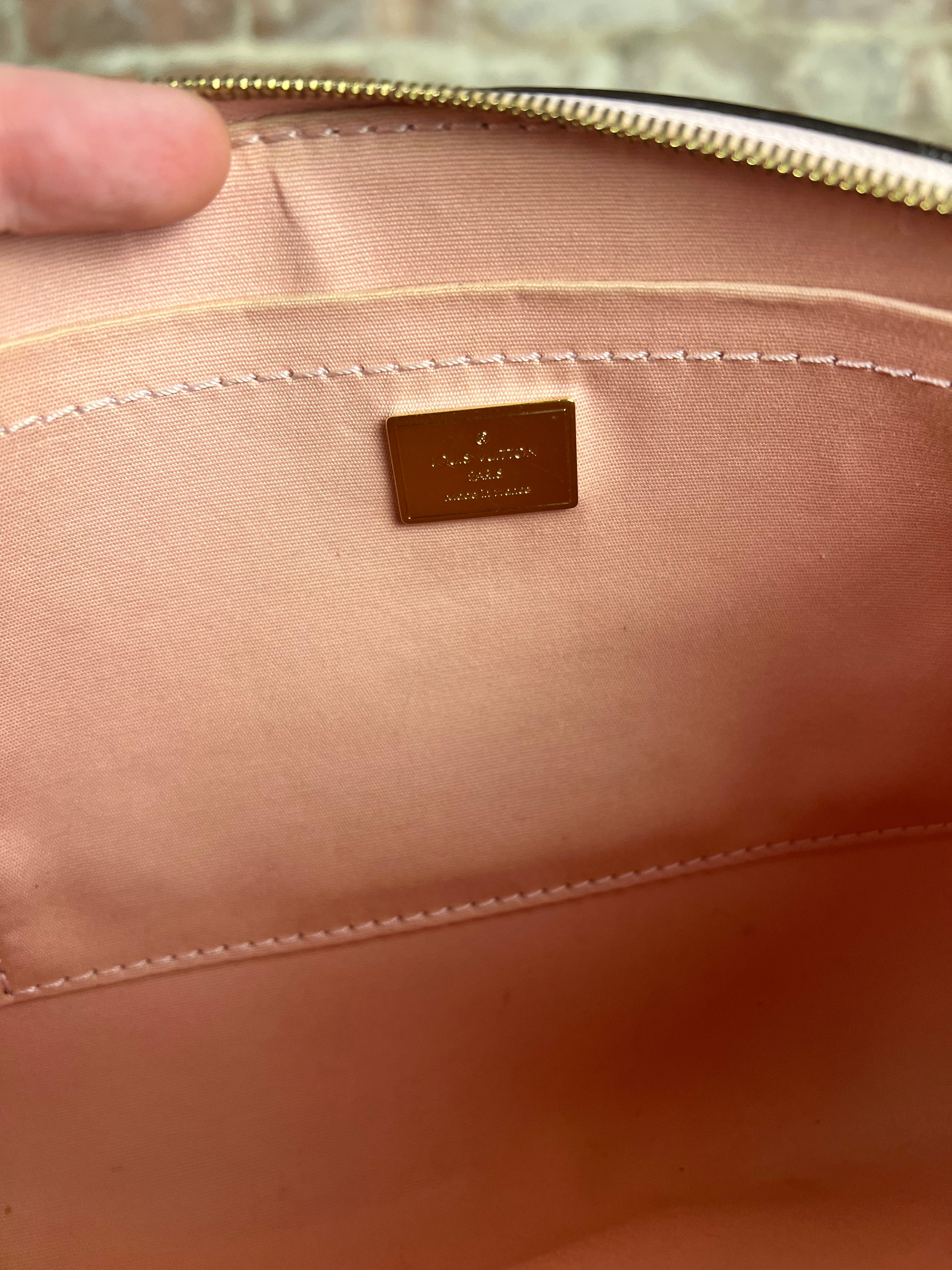 Louis Vuitton Vernis Santa Monica Chain Clutch