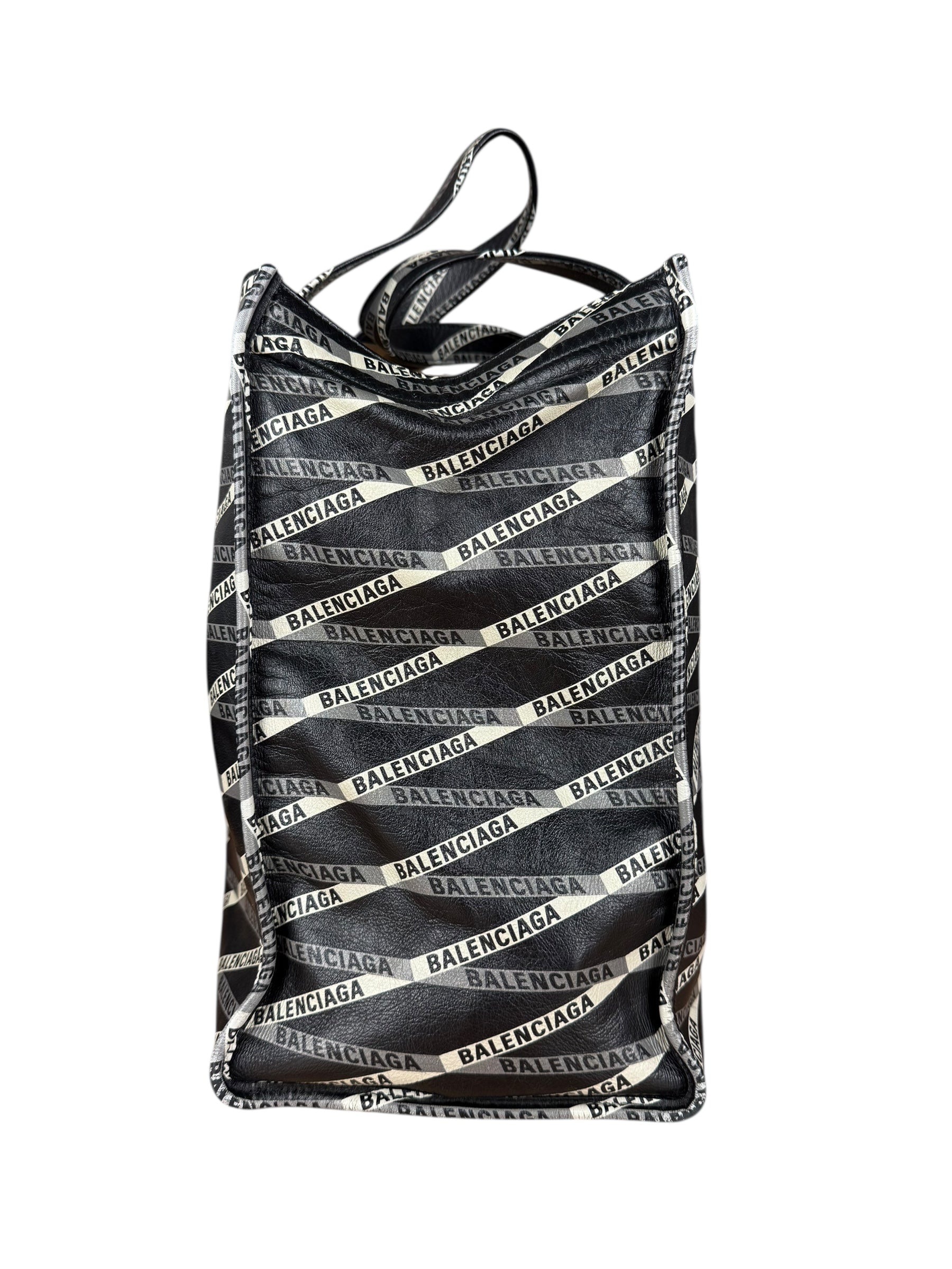 Balenciaga Diamond logo Print Shoulder Tote