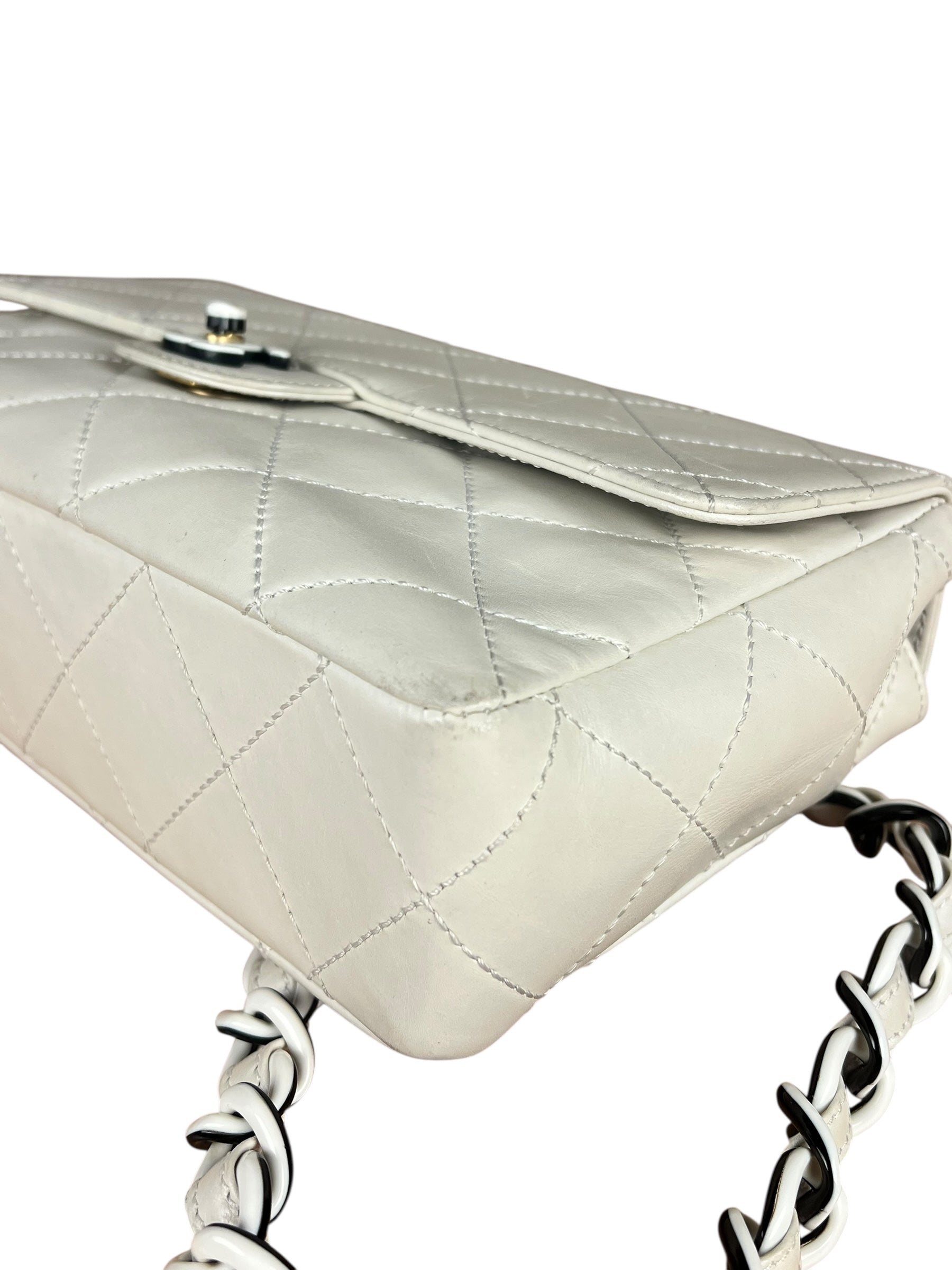 Chanel Classique White Quilted Leather Flap Bag 2001