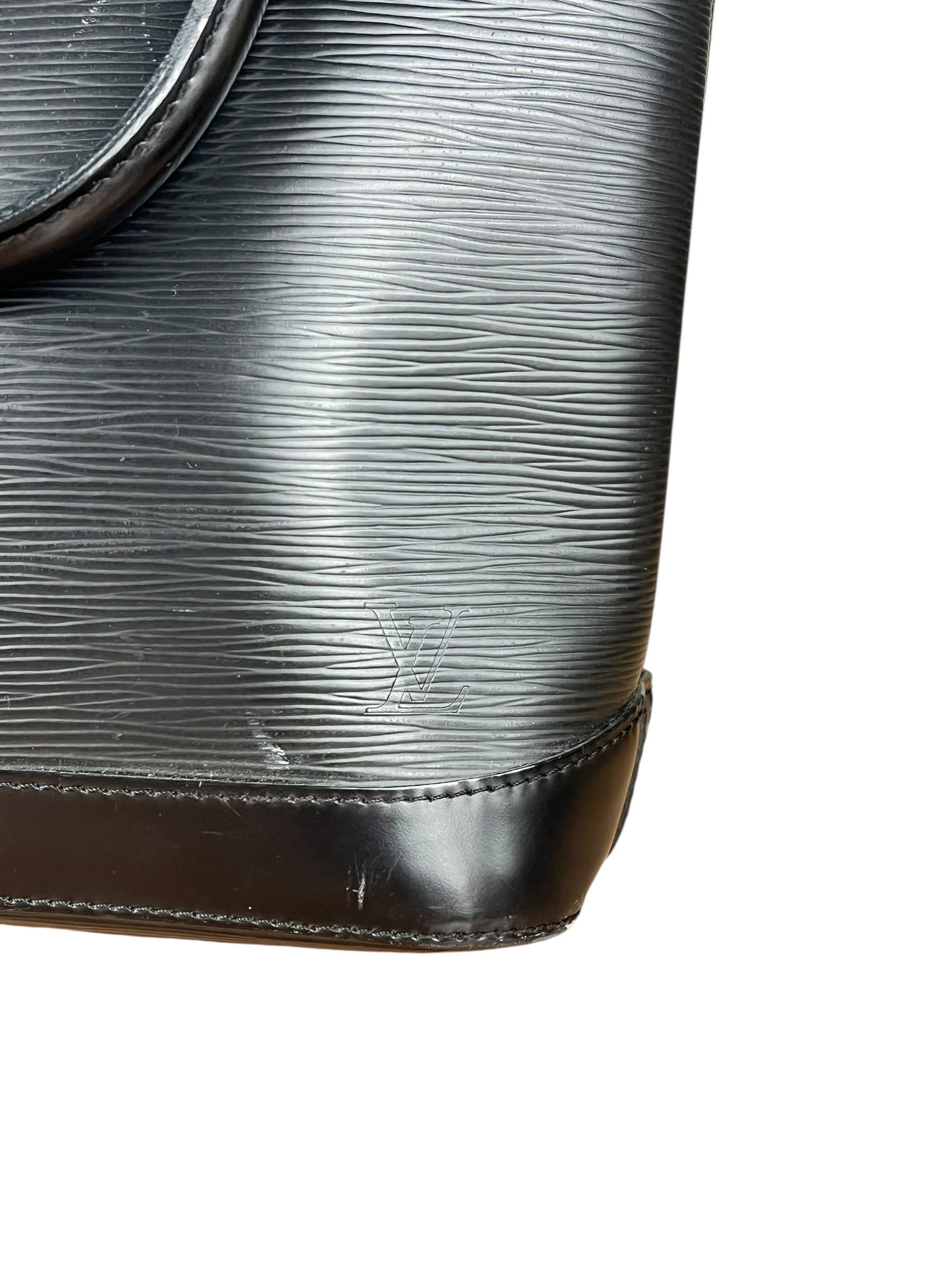 Louis Vuittonn Black Epi Lockit Handbag