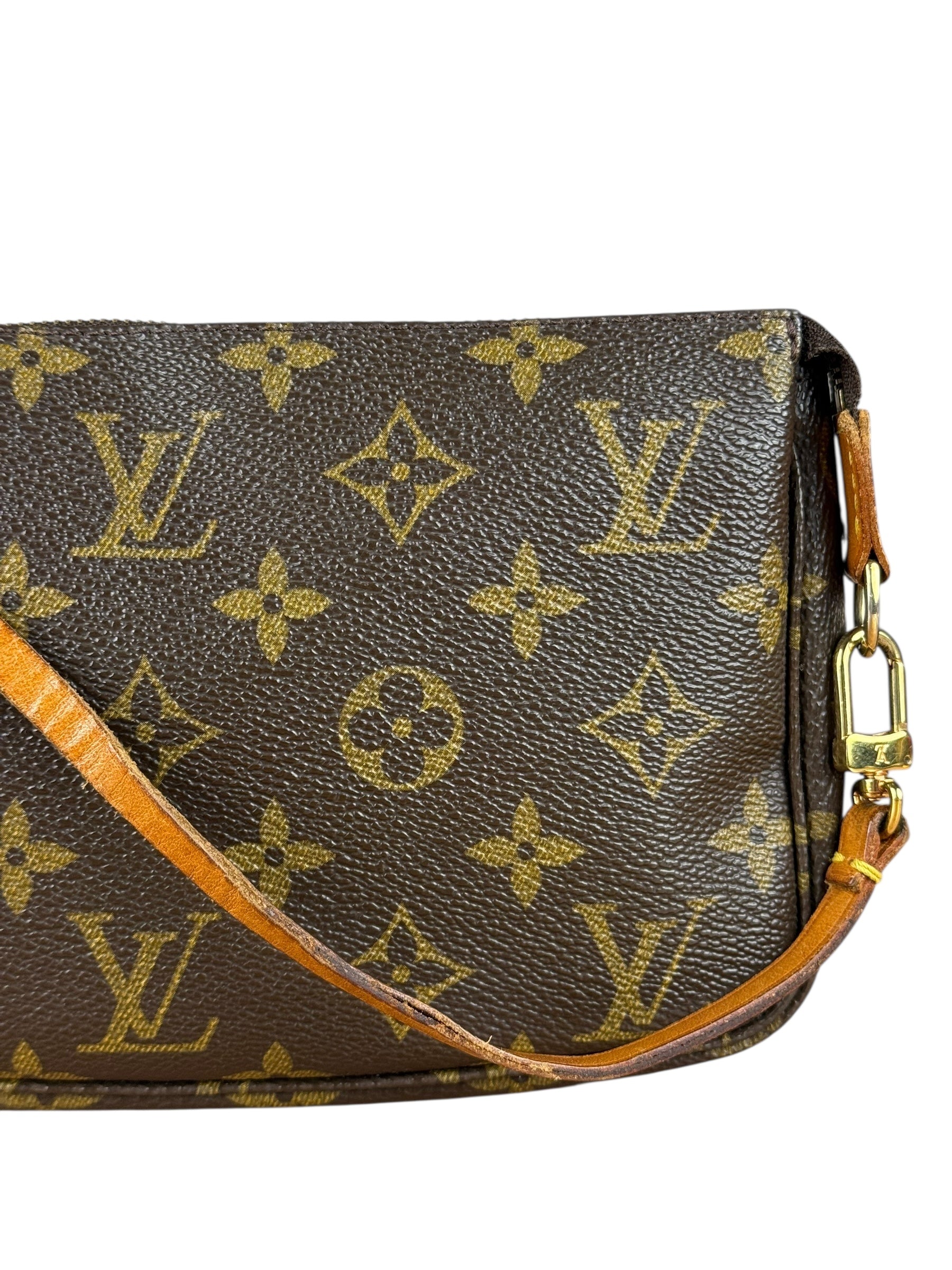 Louis Vuitton Monogram Pochette