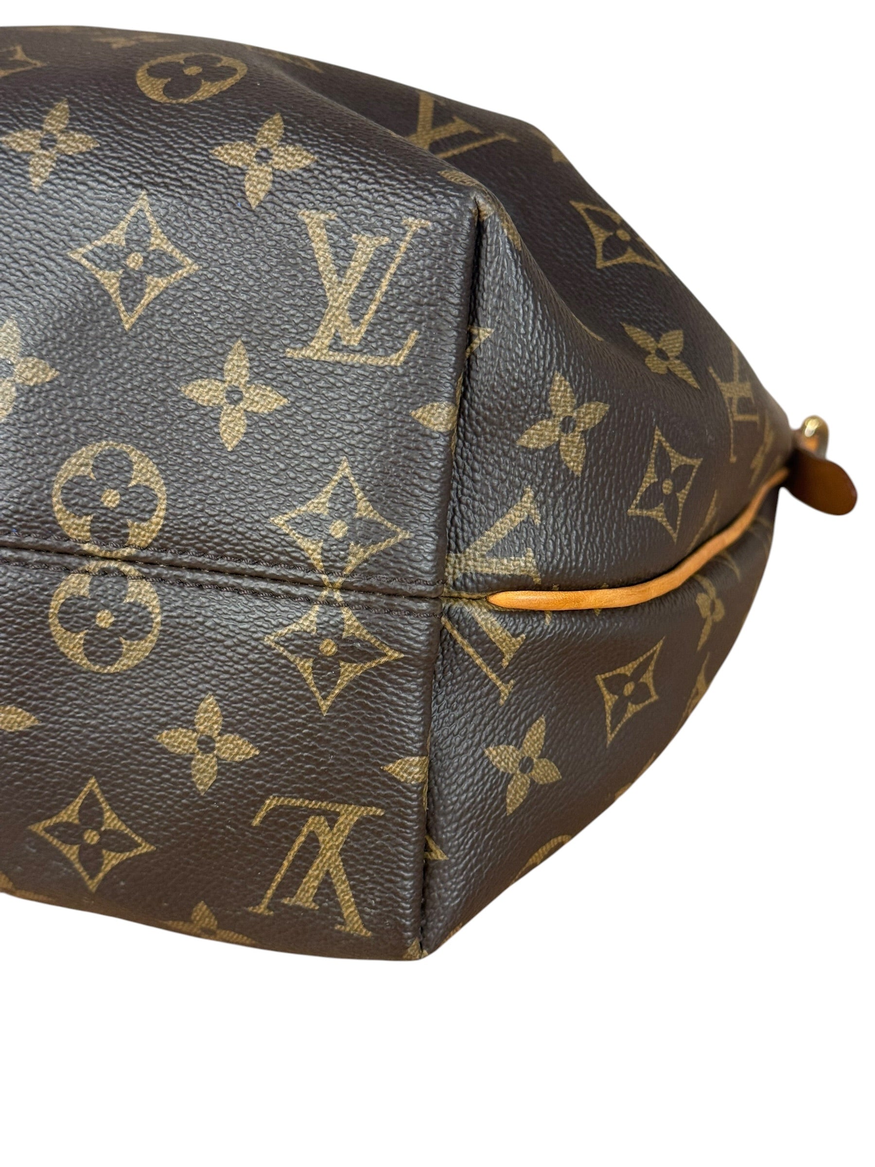Louis Vuitton Canvas Monogram Turenne Hand Bag