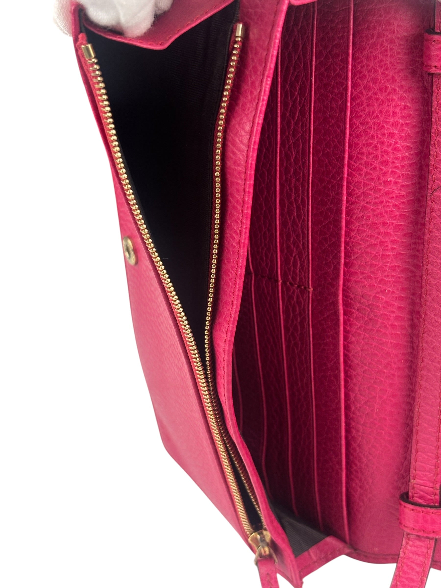 Gucci Pink Leather Swing Wallet/Pochette