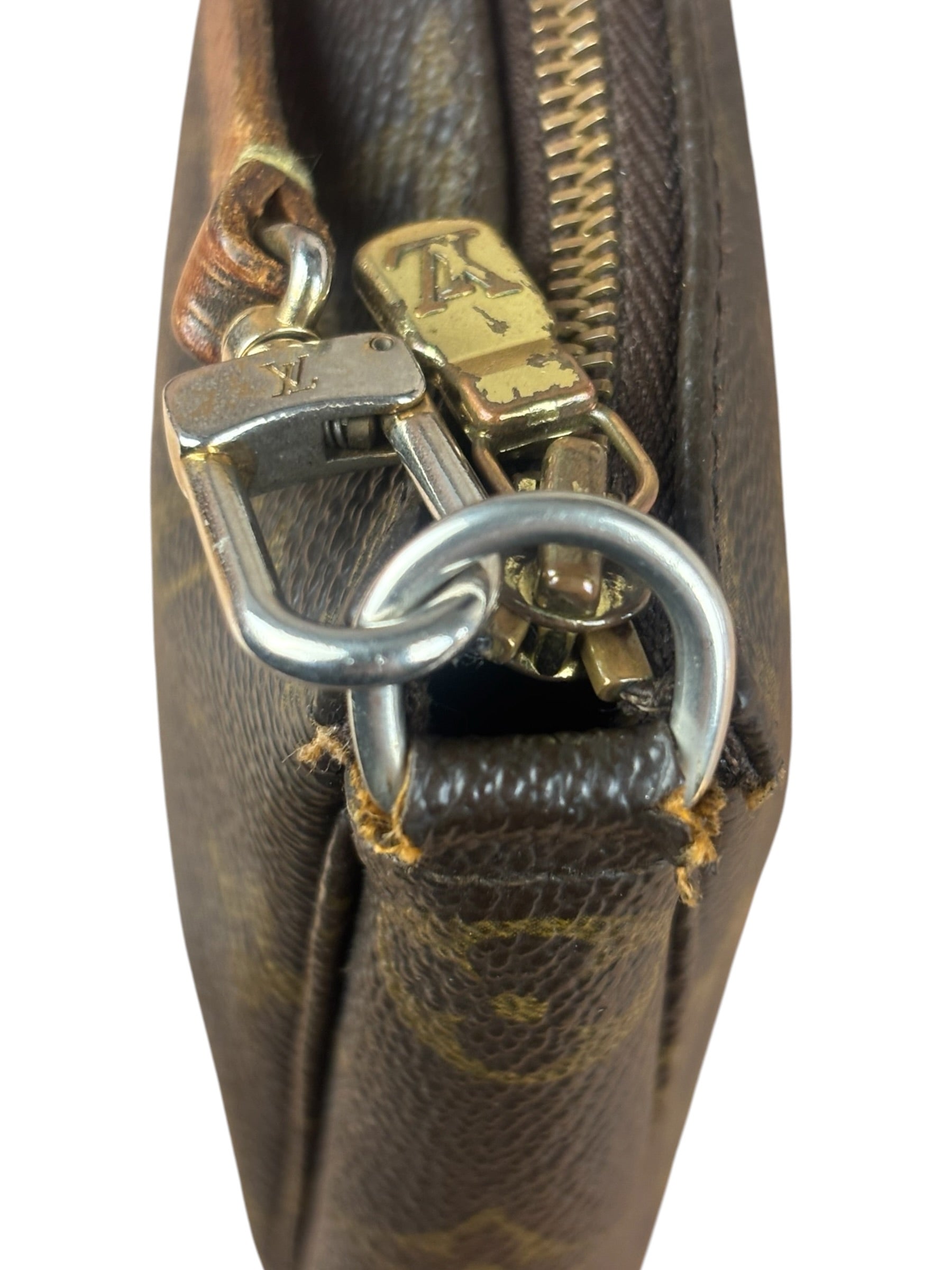 Louis Vuitton Monogram Pochette