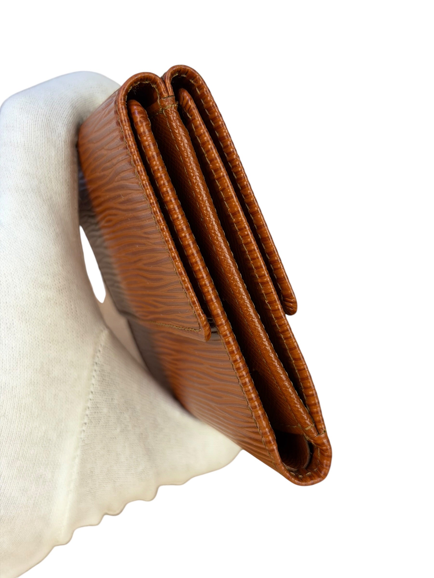 Louis Vuitton Brown Leather Elise Compact Wallet