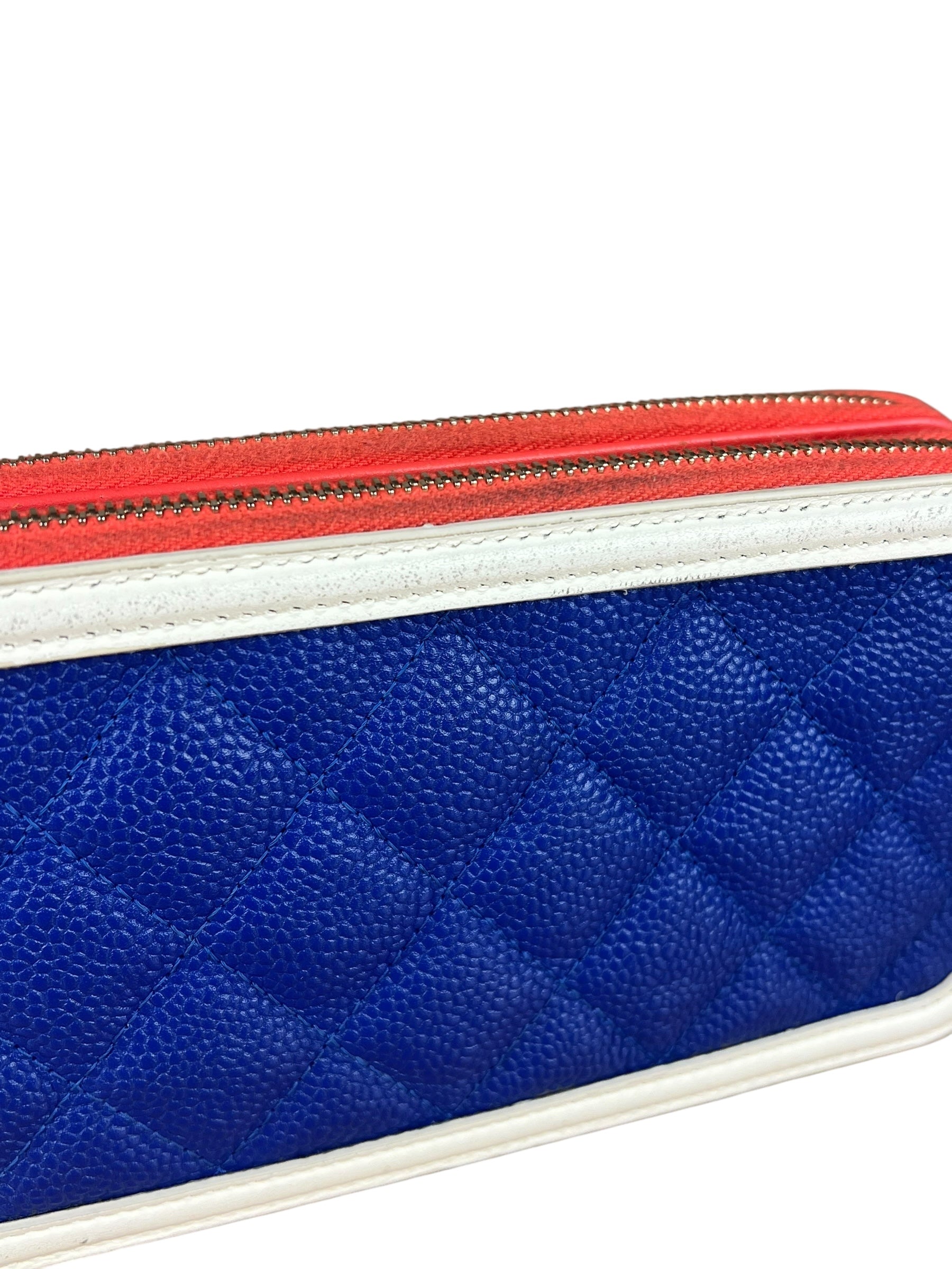 Chanel 2019 Caviar Quilted CC Filigree Clutch on Chain