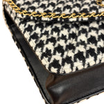 Chanel Houndstooth Tweed Heart Chain Flap Bag 2024