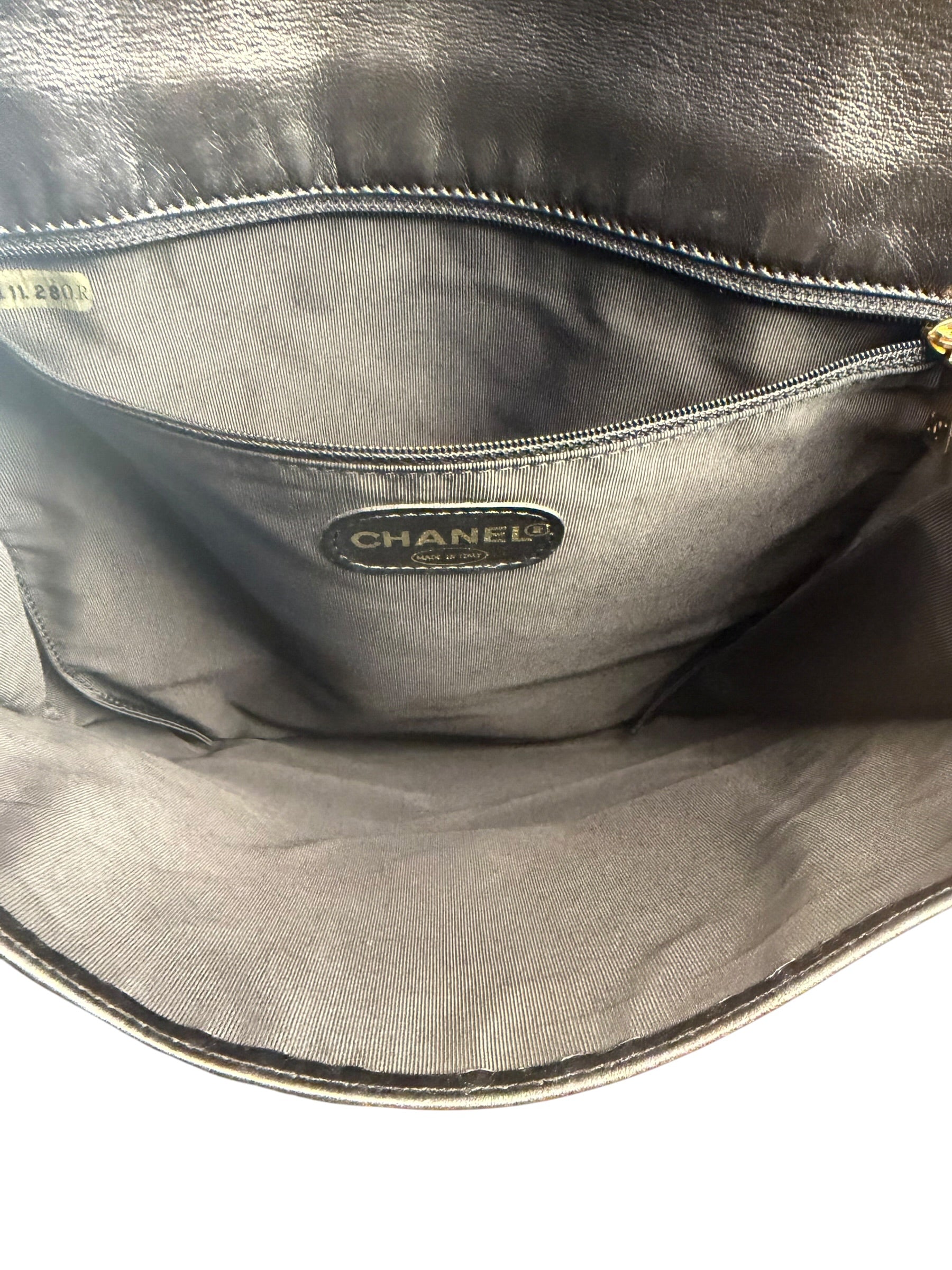 Chanel Vintage Black Leather Flap Crossbody Messenger Bag 1997