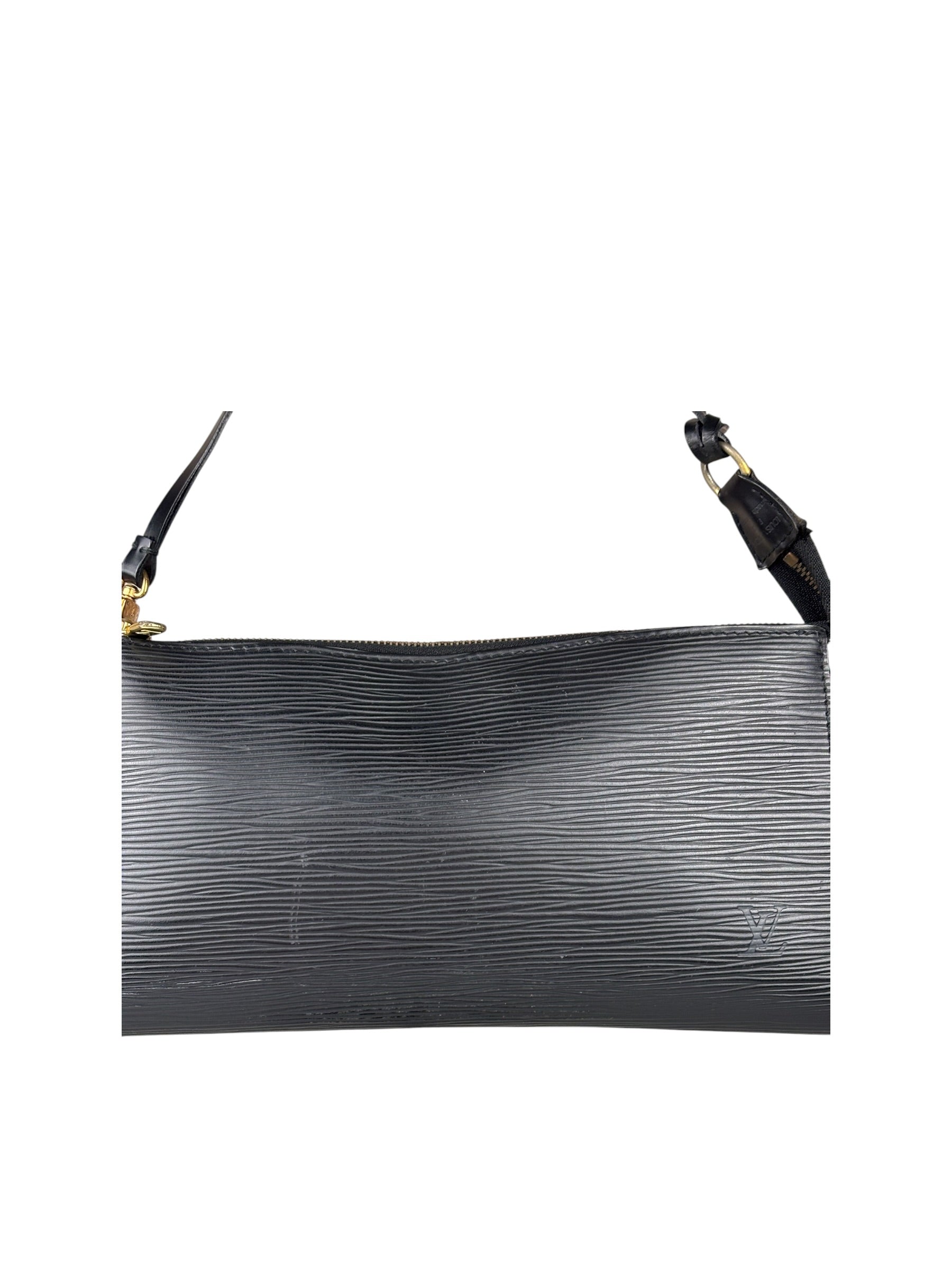 Louis Vuitton Black Epi Leather Pochette