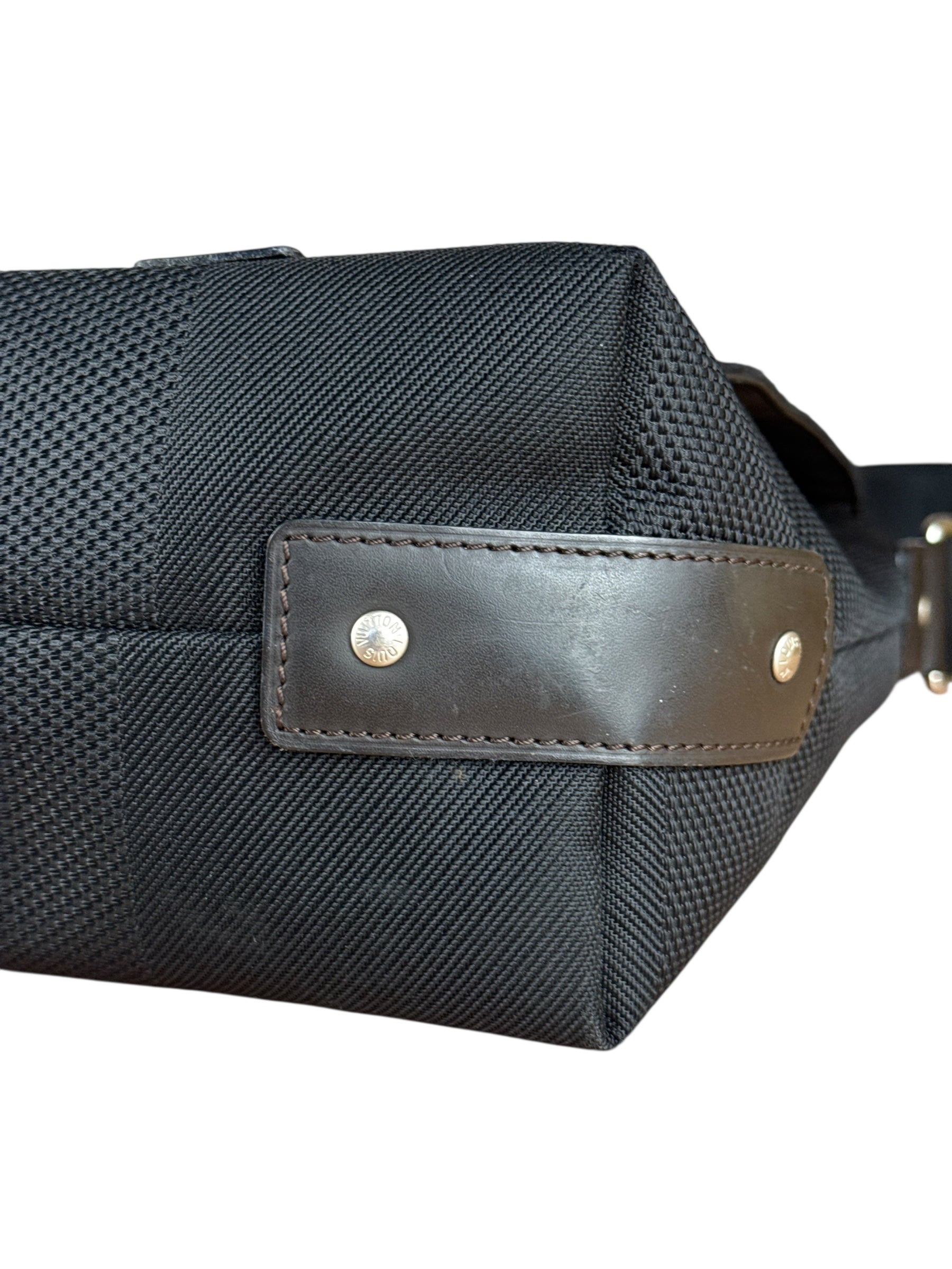 Louis Vuitton Black Damier Geant Flap Messenger