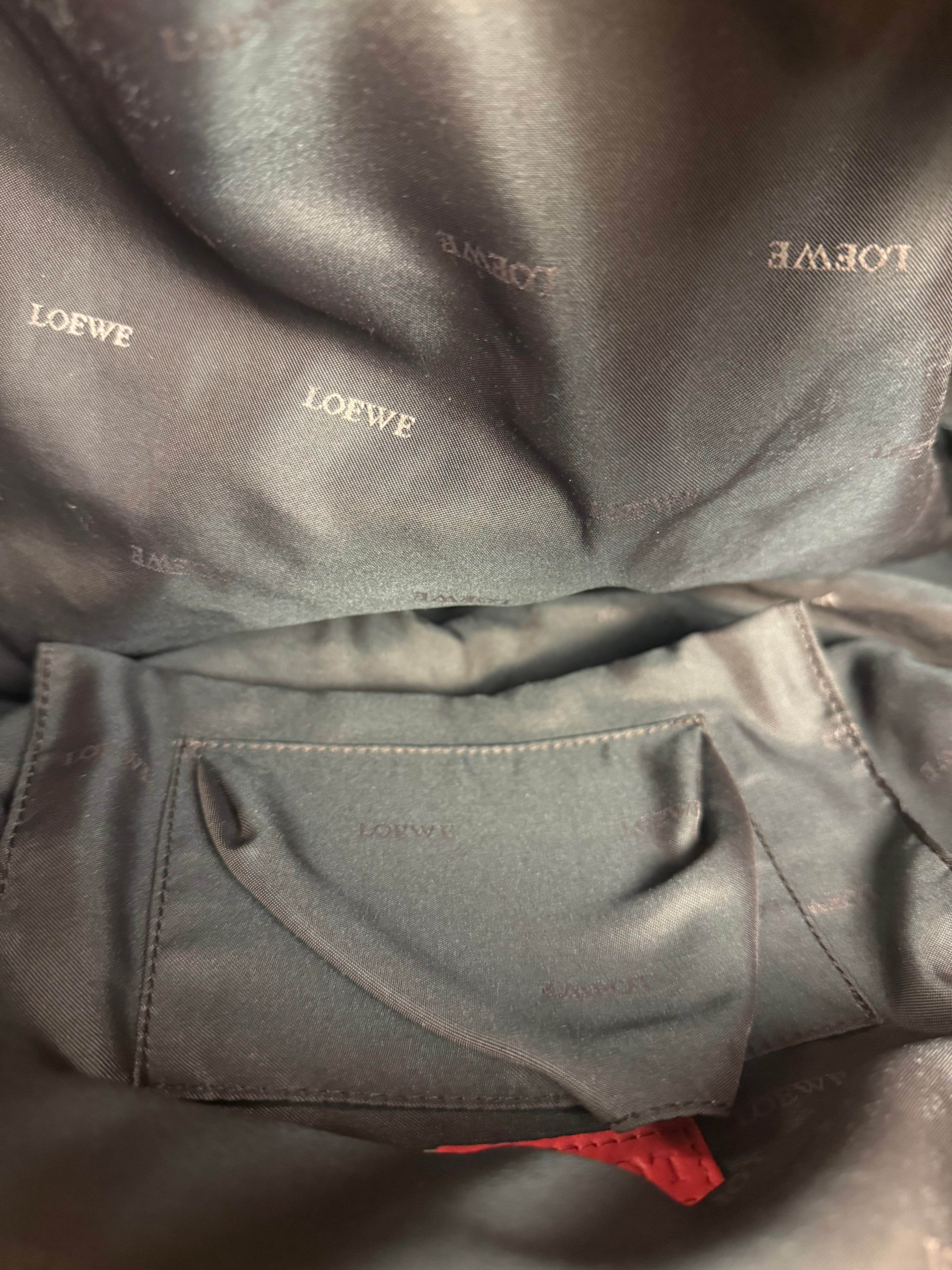 Loewe Leather Nappa Aire Handbag Orange/Pink