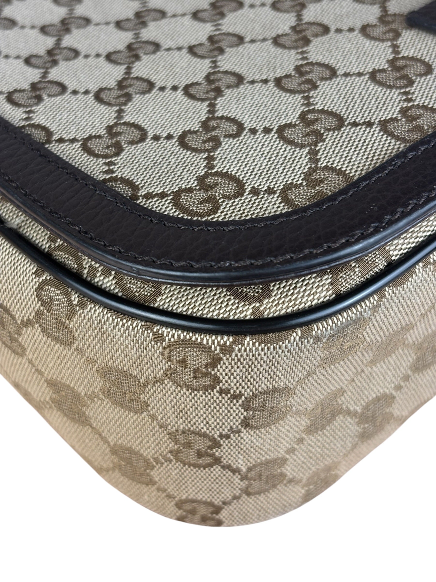 Gucci GG Canvas Print Flap Messenger Bag