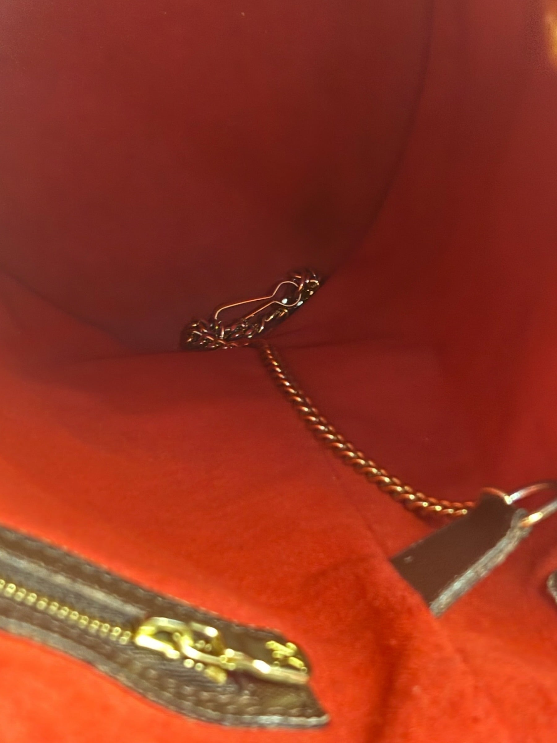 Louis Vuitton Damier Ebene Marais PM Bucket Bag
