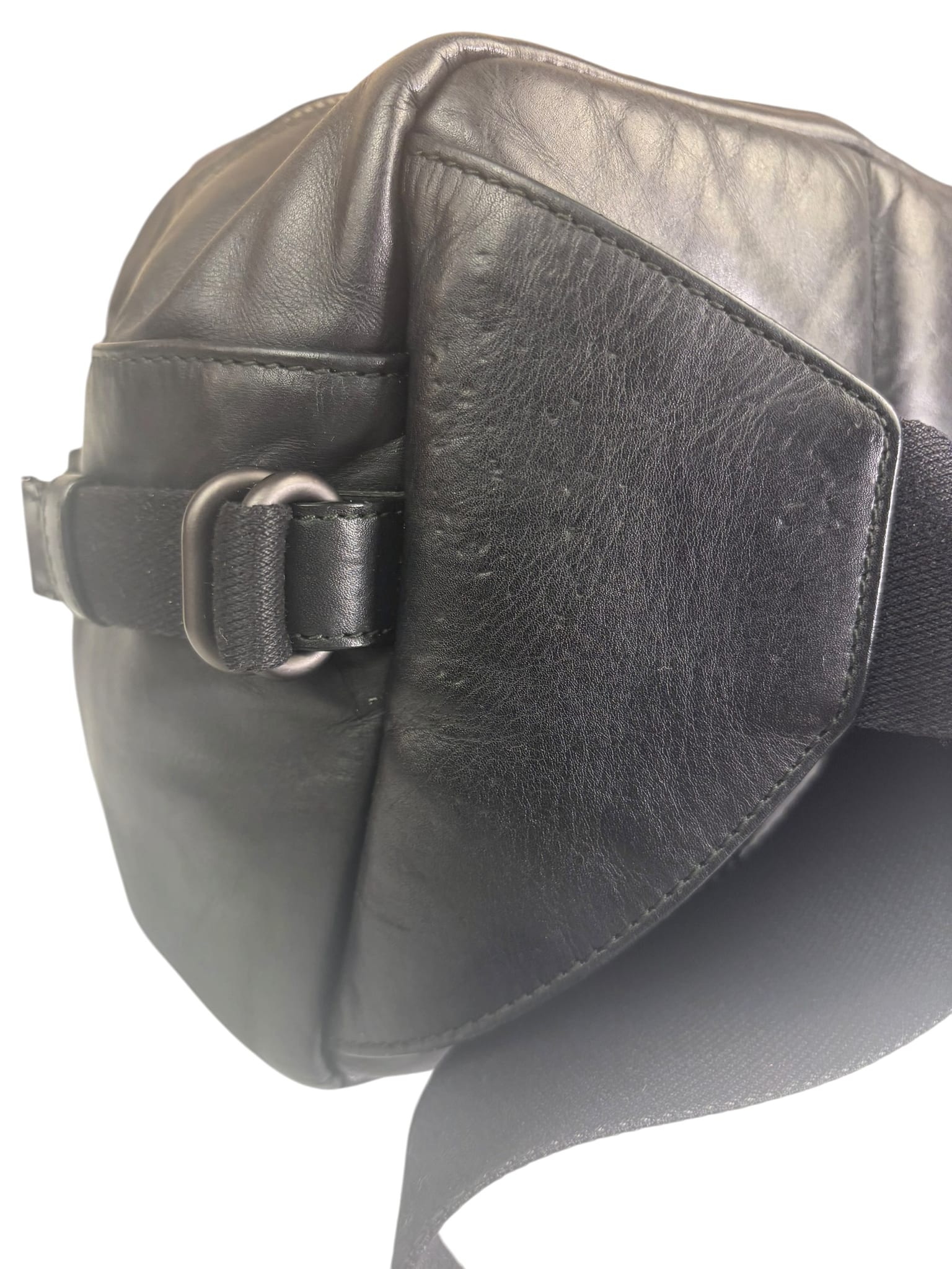 Bottega Veneta Black Leather Intrecciato Trim Belt Bag