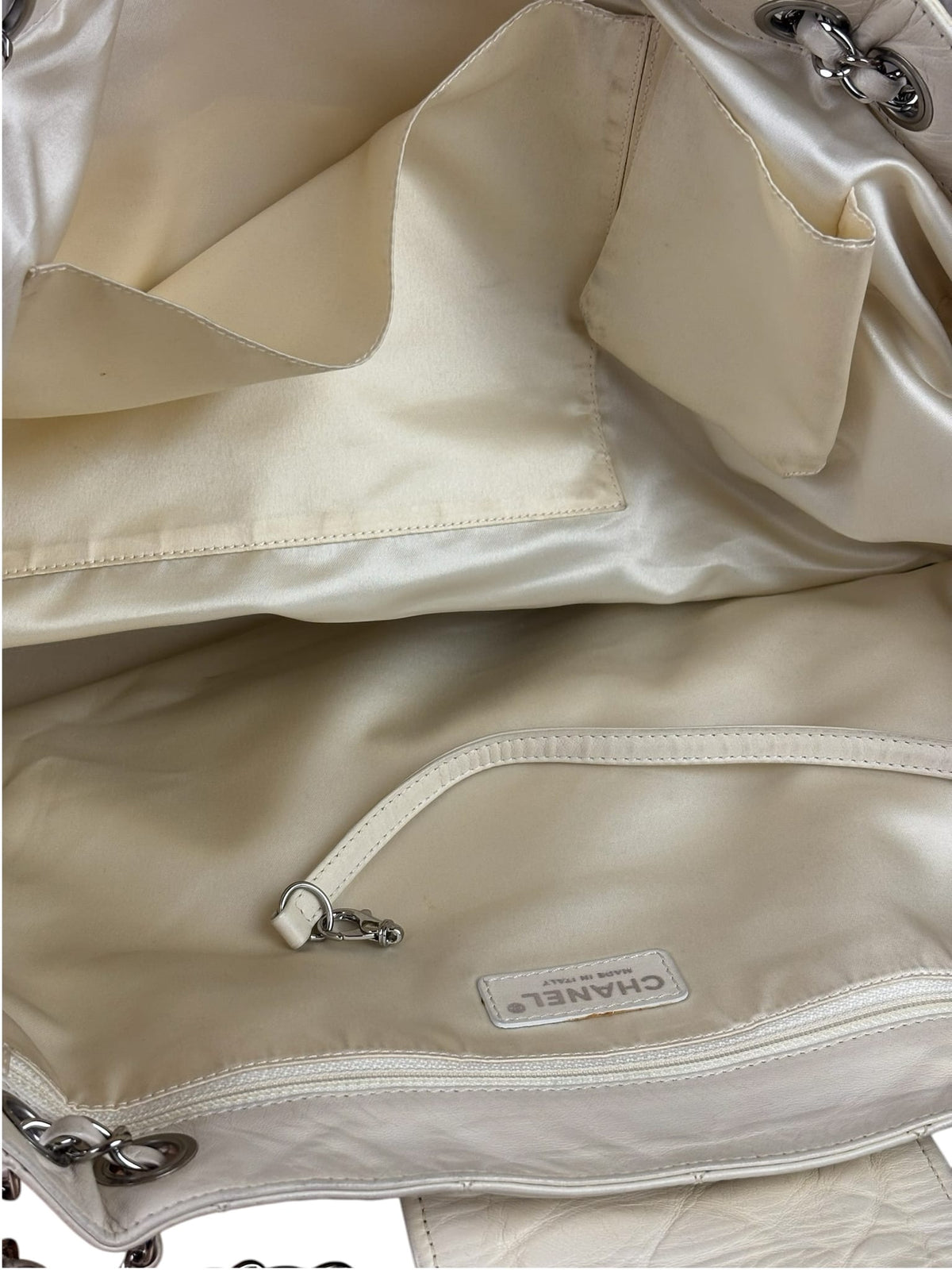 Chanel Cream Quilted Lambskin East/West Reissue Tote 2008