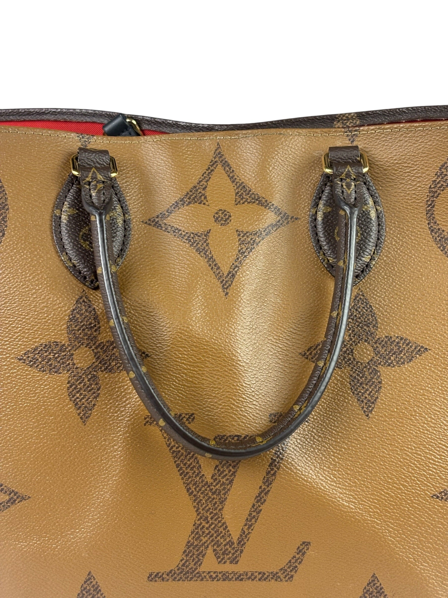 Louis Vuitton Monogram OnTheGo MM