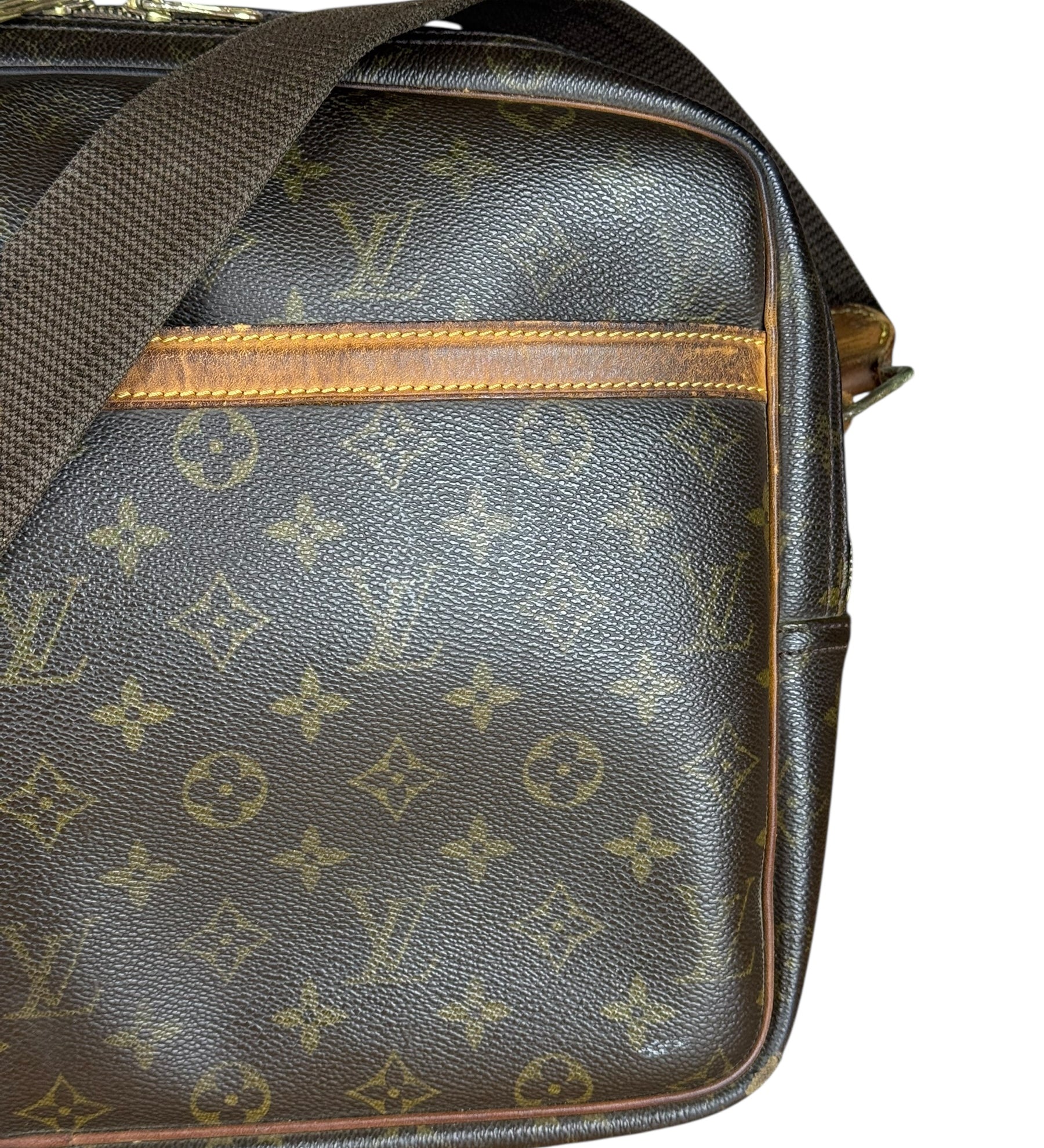 Louis Vuitton Monogram Reporter GM