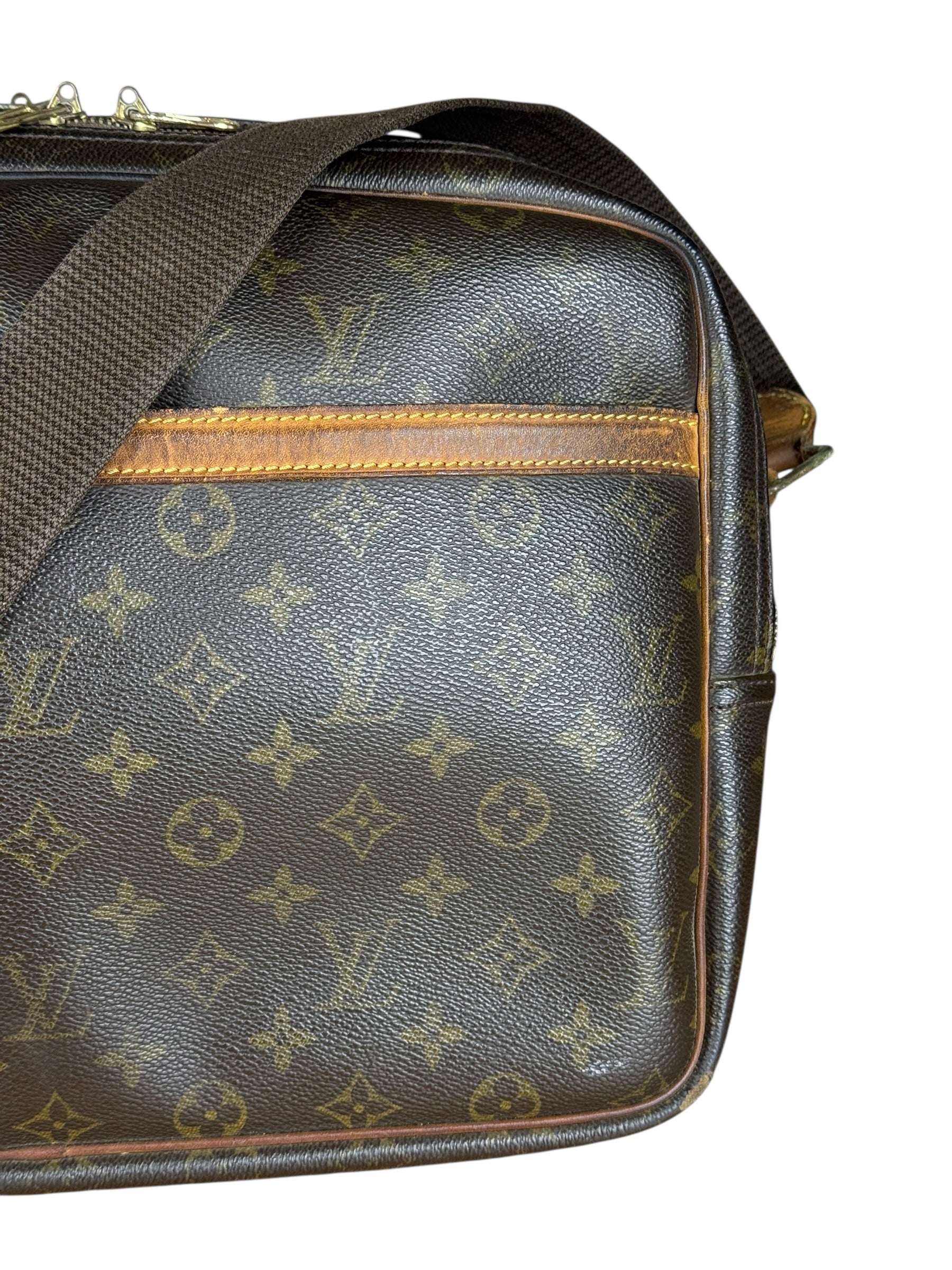 Louis Vuitton Monogram Reporter GM