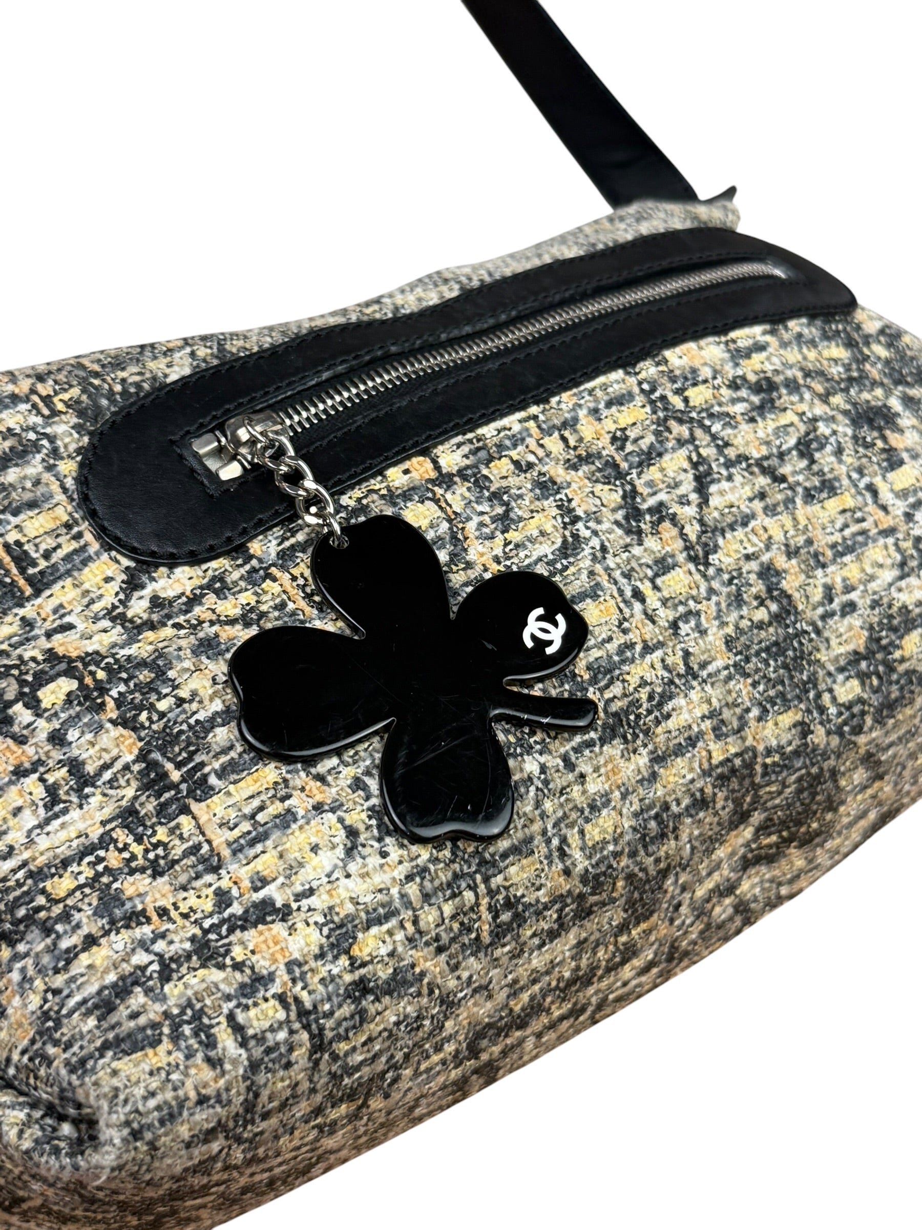 Chanel Black/Beige Tweed Clover Hobo Shoulder Bag '05-'06