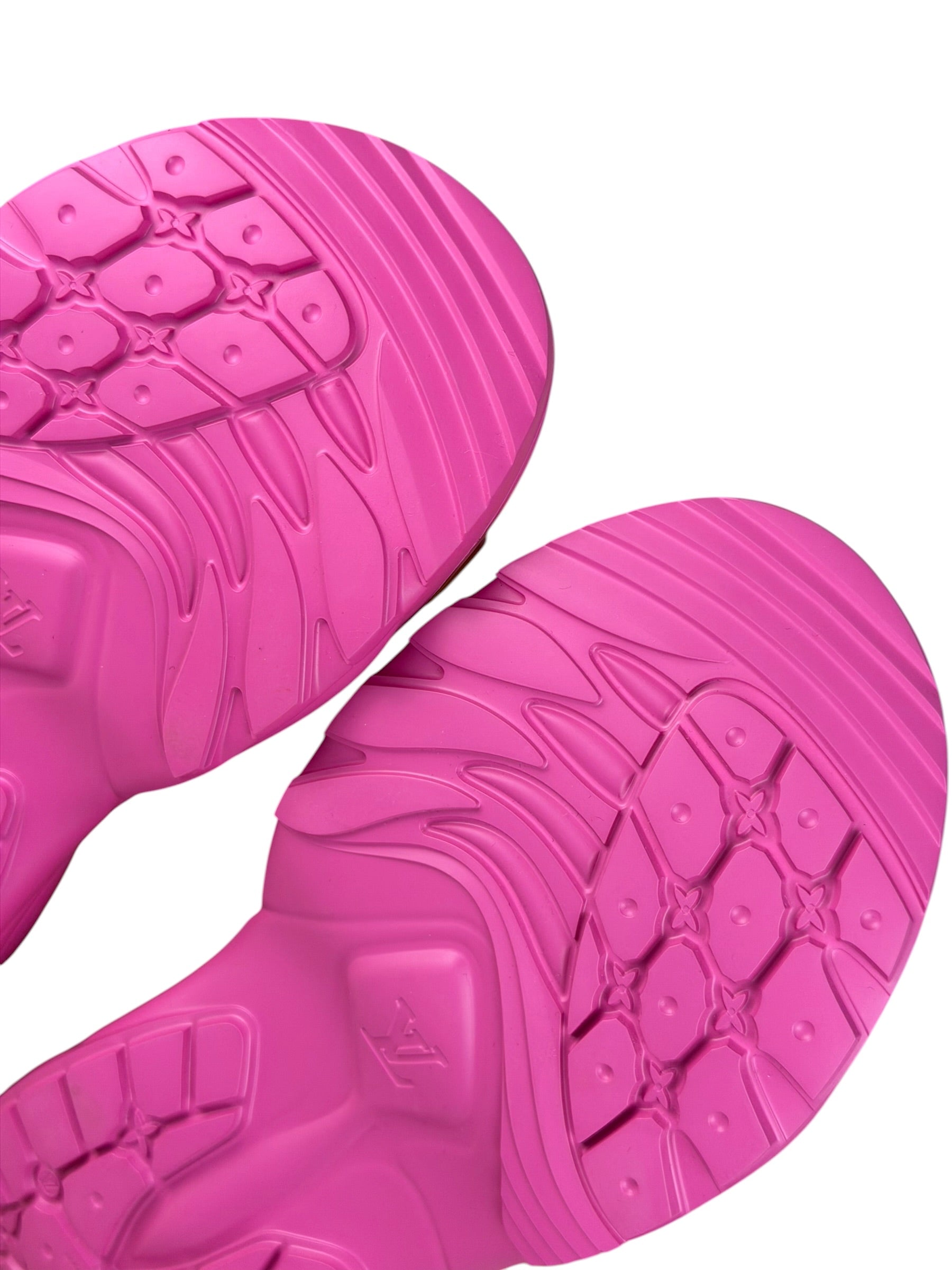 Louis Vuitton Pink Pool 55 Flat Comfort Mule
