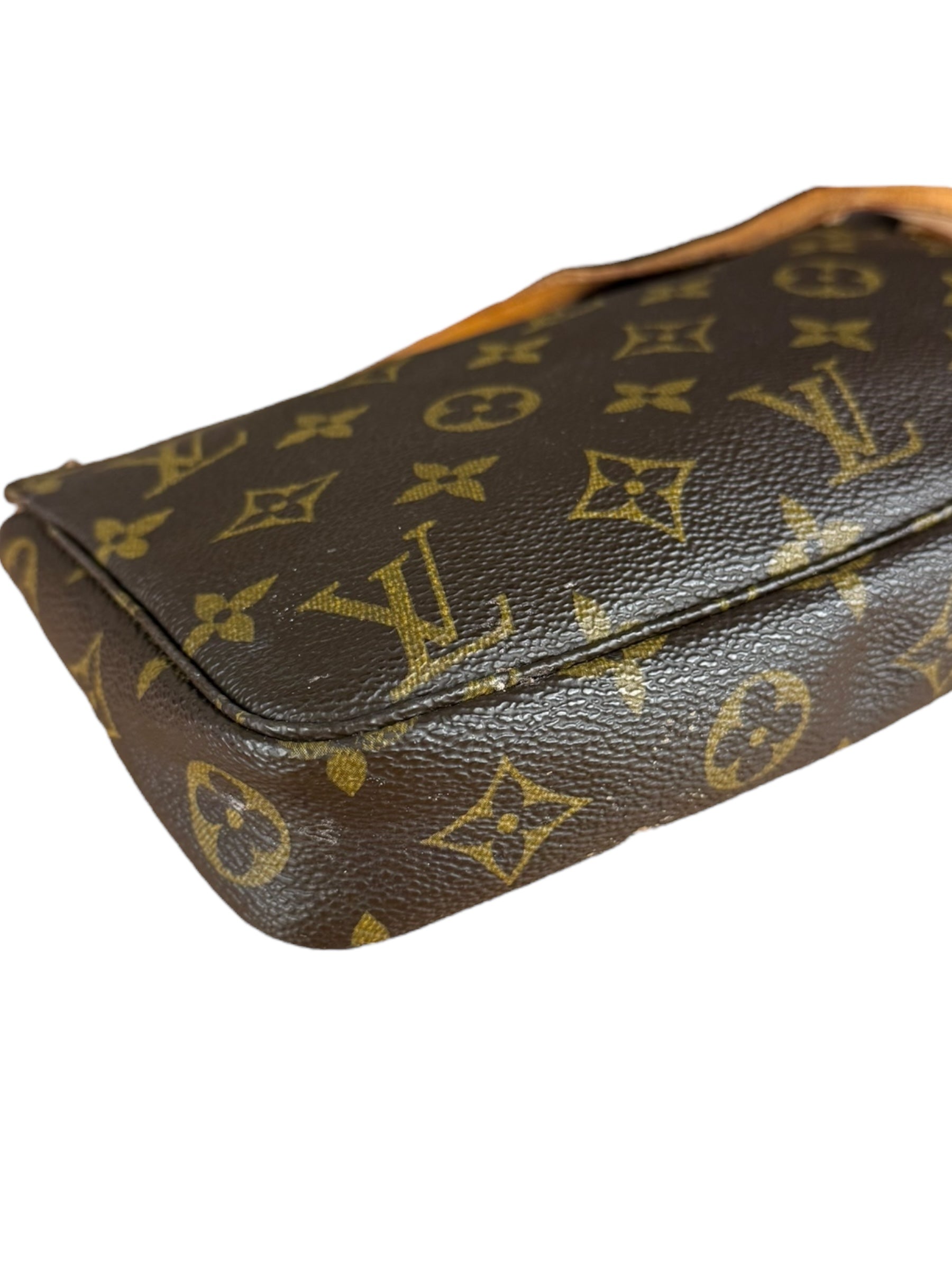 Louis Vuitton Monogram Pochette
