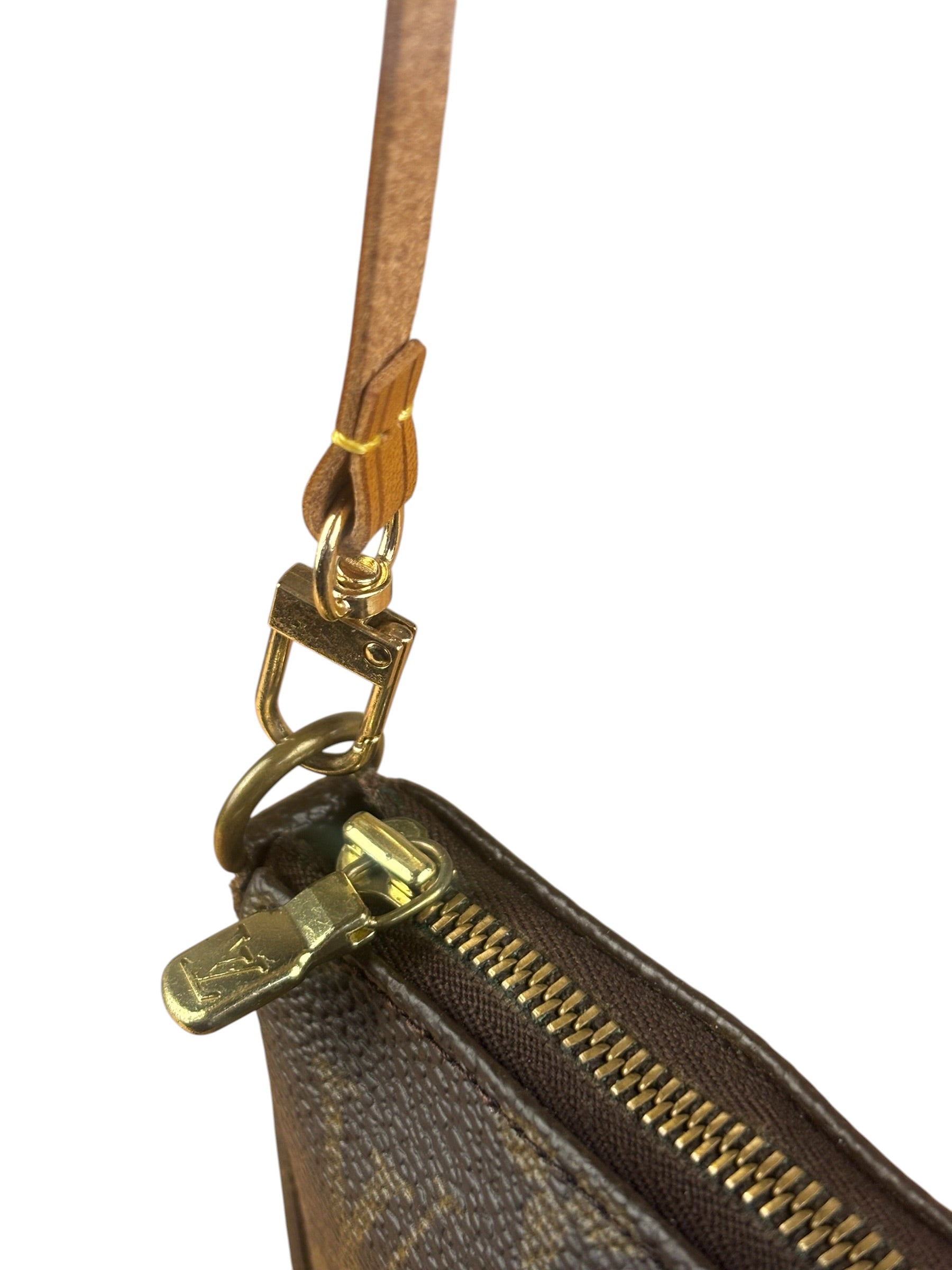 Louis Vuitton Vintage Monogram Pochette