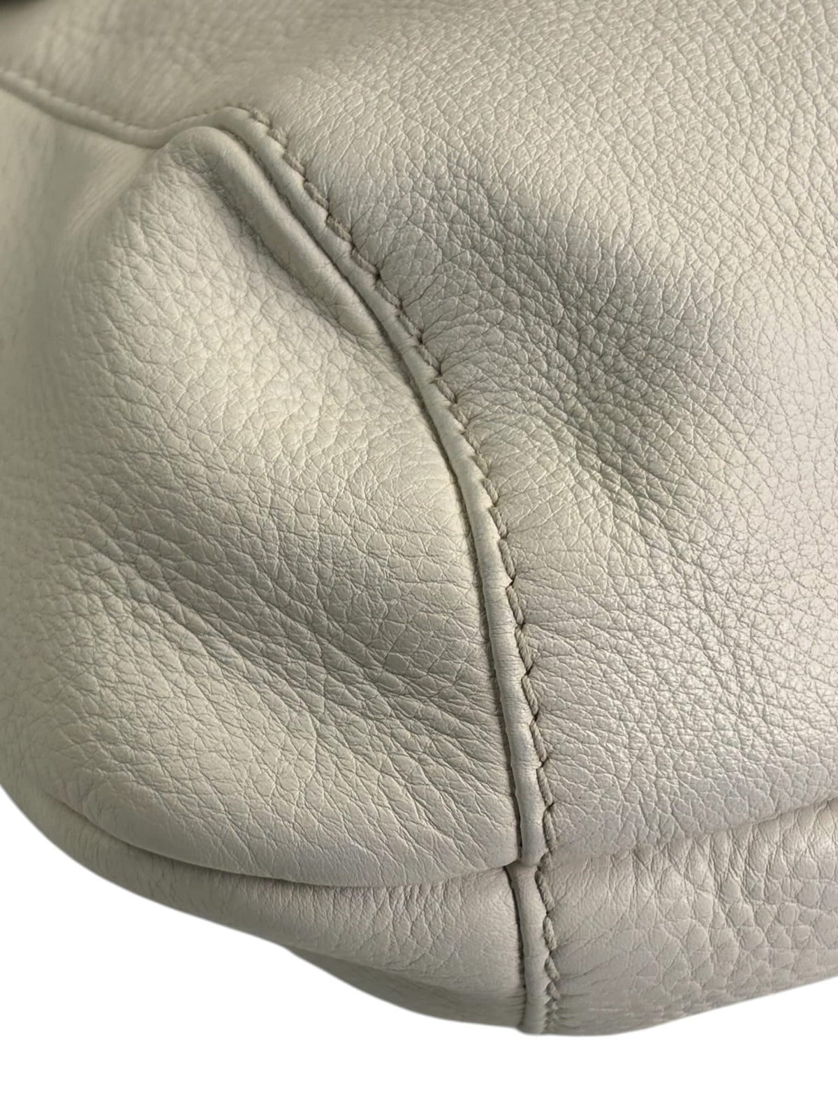 Gucci White Leather Techno Horsebit Shoulder Bag