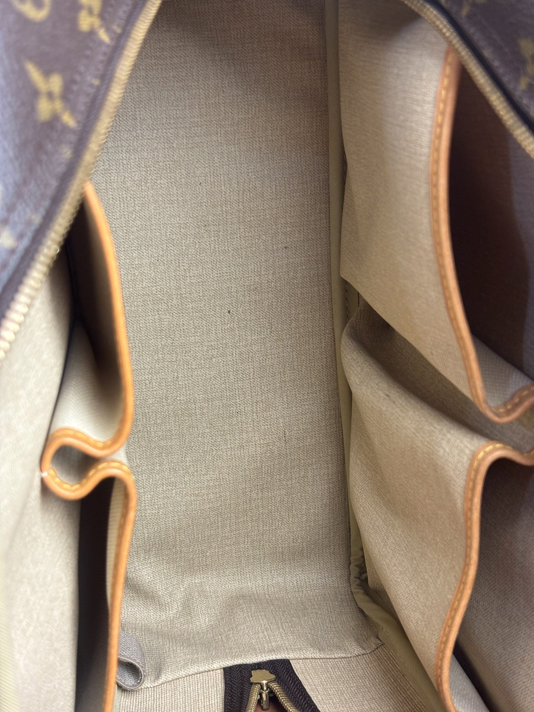 Louis Vuitton Monogram Deauville Handbag