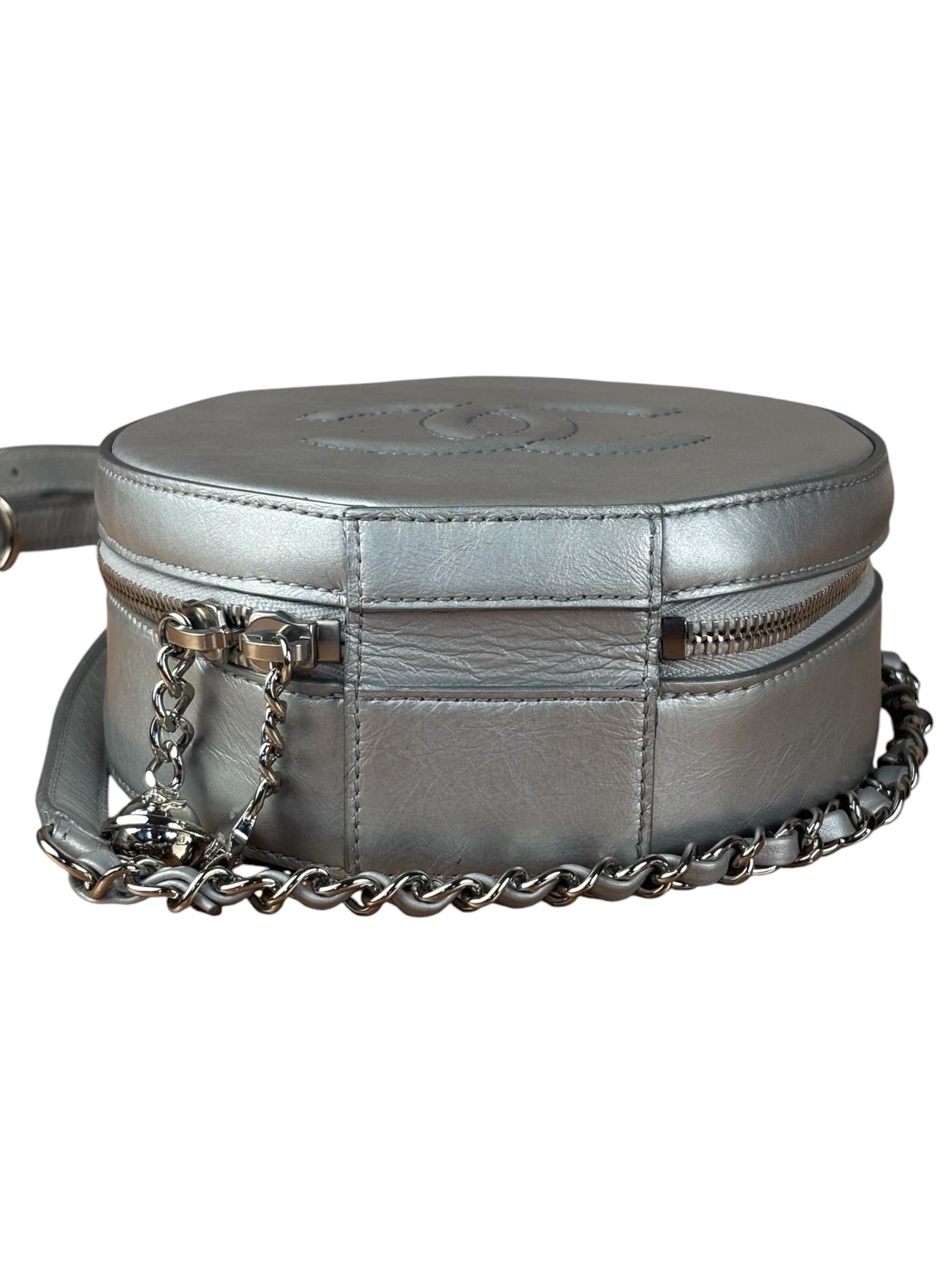 Chanel Silver CC Round as Earth Chain 2Way Bag (Authentic Limited Edition Sample)