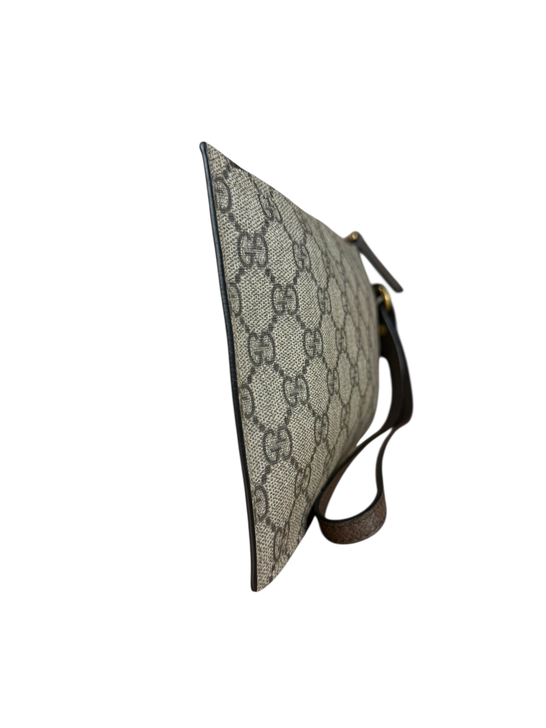 Gucci GG Supreme Flat Wristlet