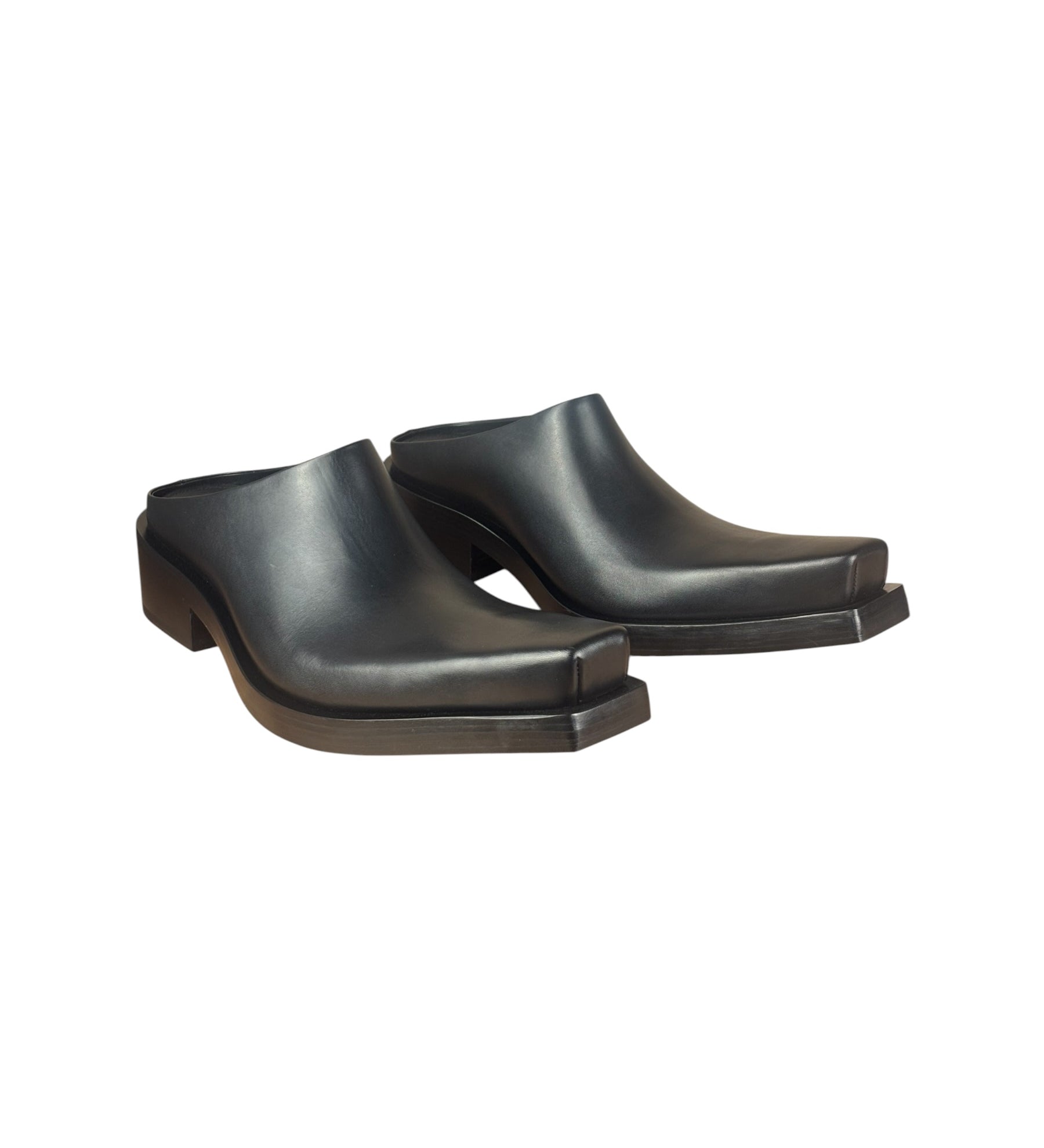 Balenciaga Santiago Mule