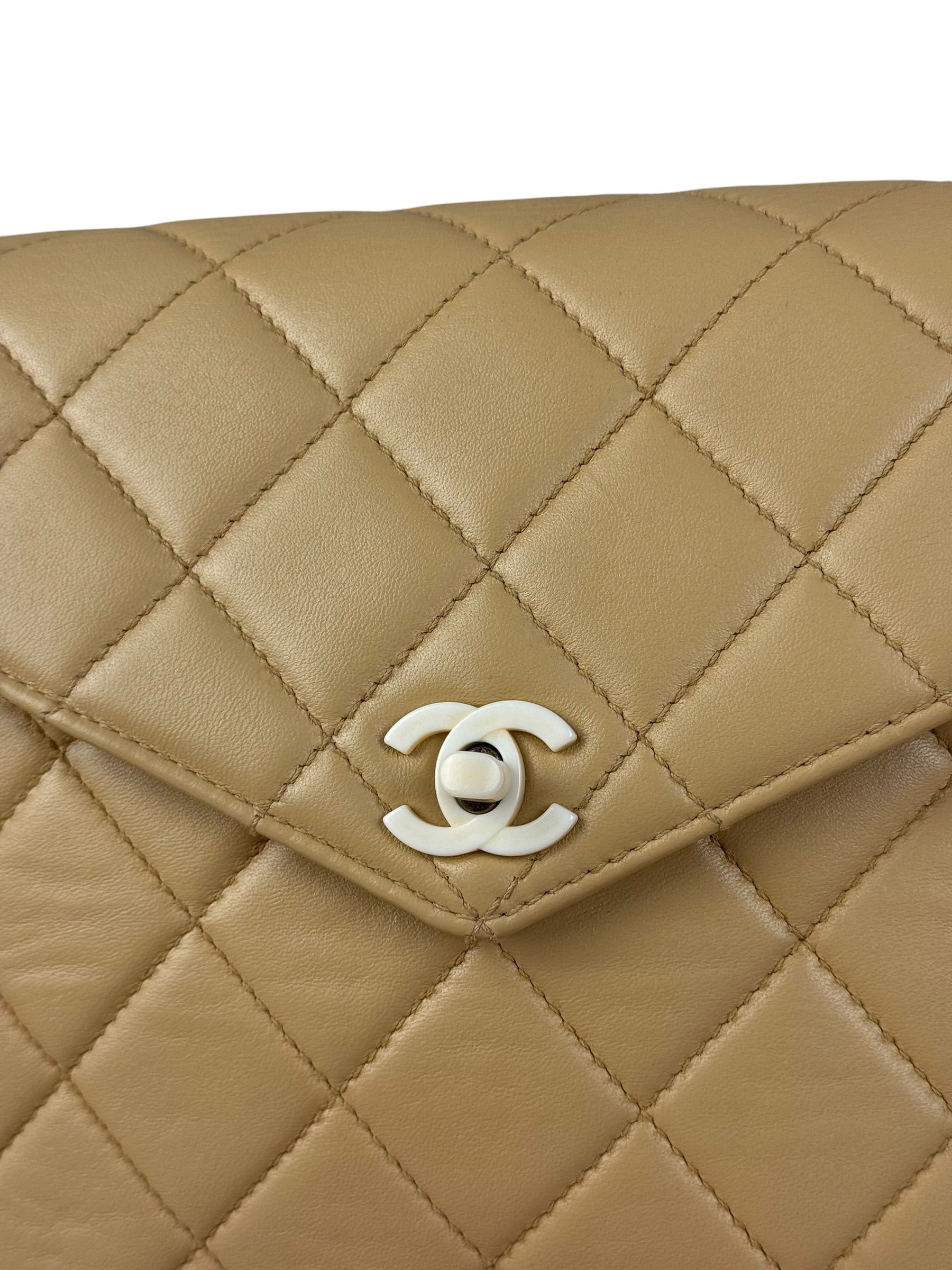 Chanel Acrylic Chain Quilted Flap Bag 1997