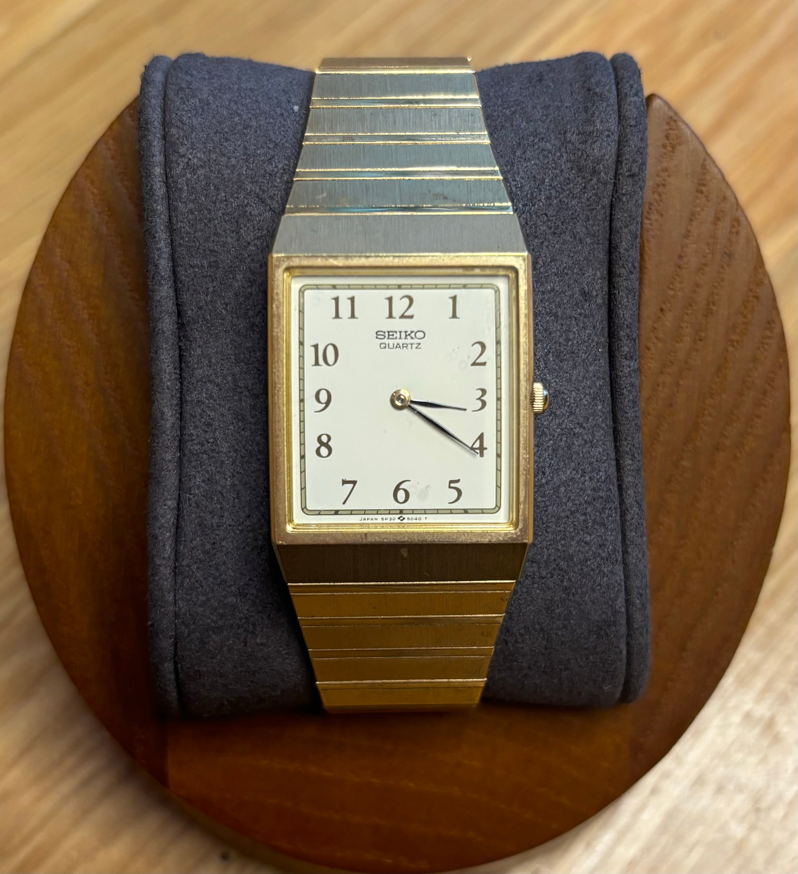 Seiko Quartz White Dial Gold Plated Band & Case