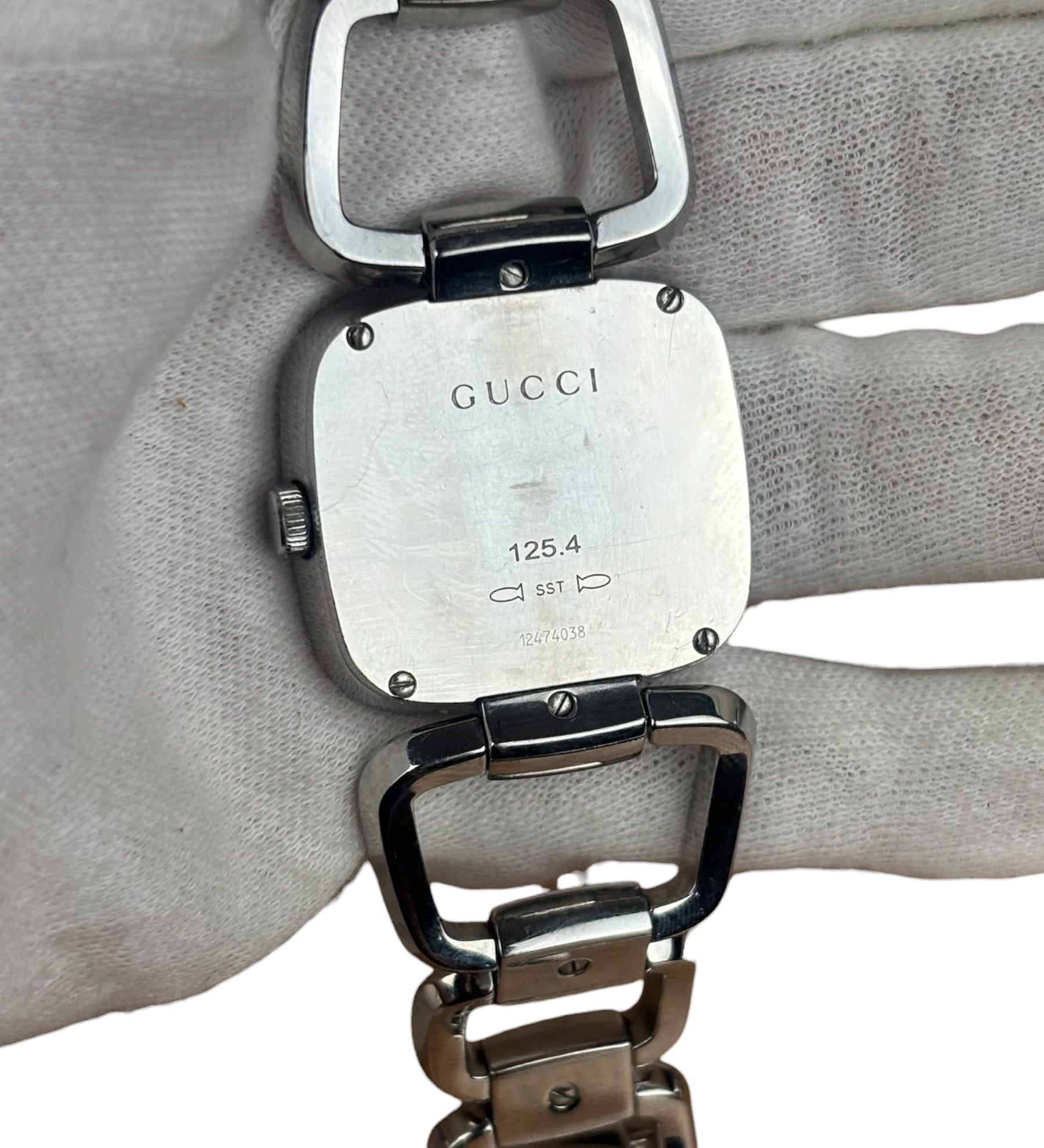 Gucci 125.4 Grey G Dial Link Band