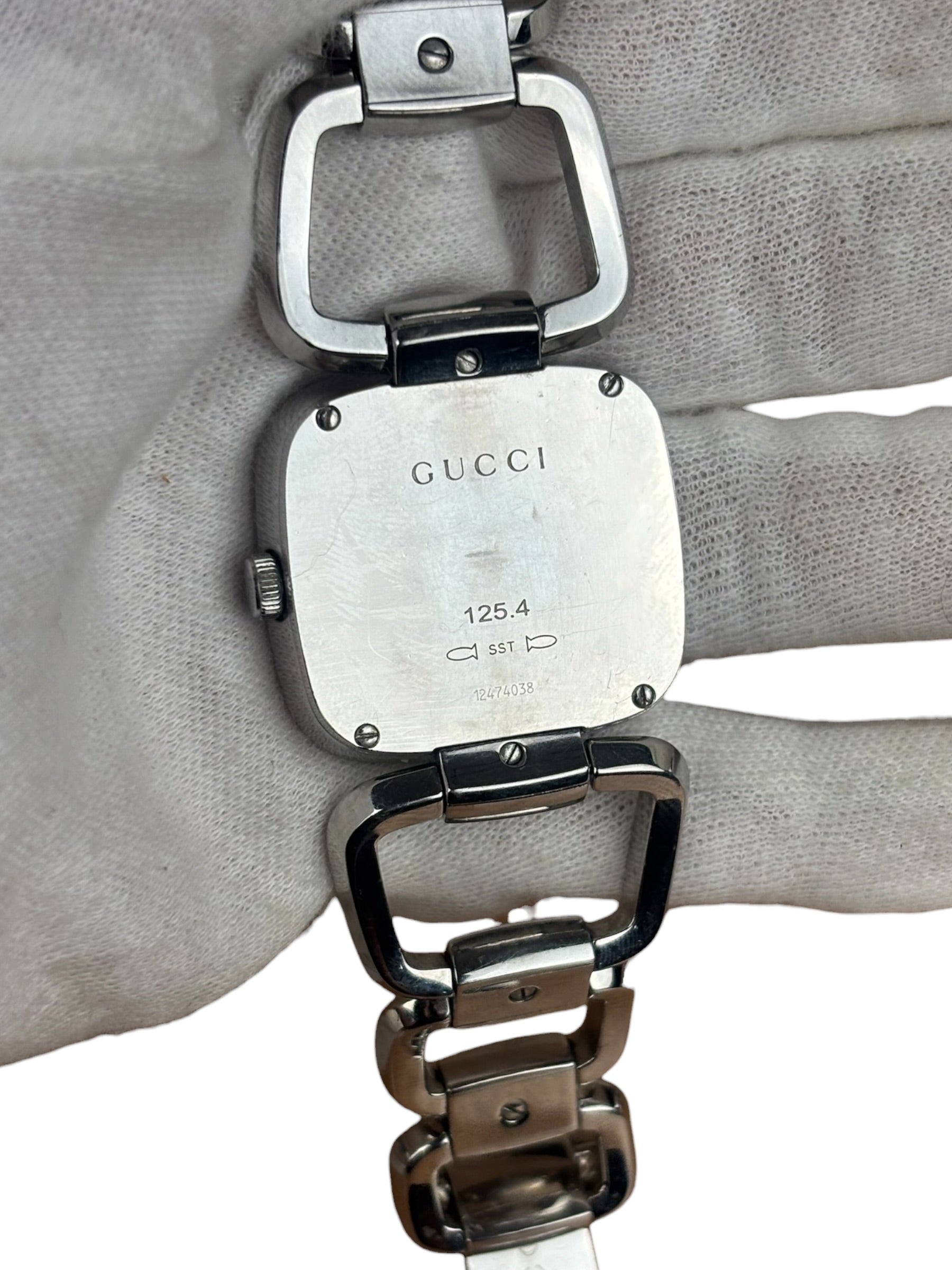 Gucci 125.4 Grey G Dial Link Band